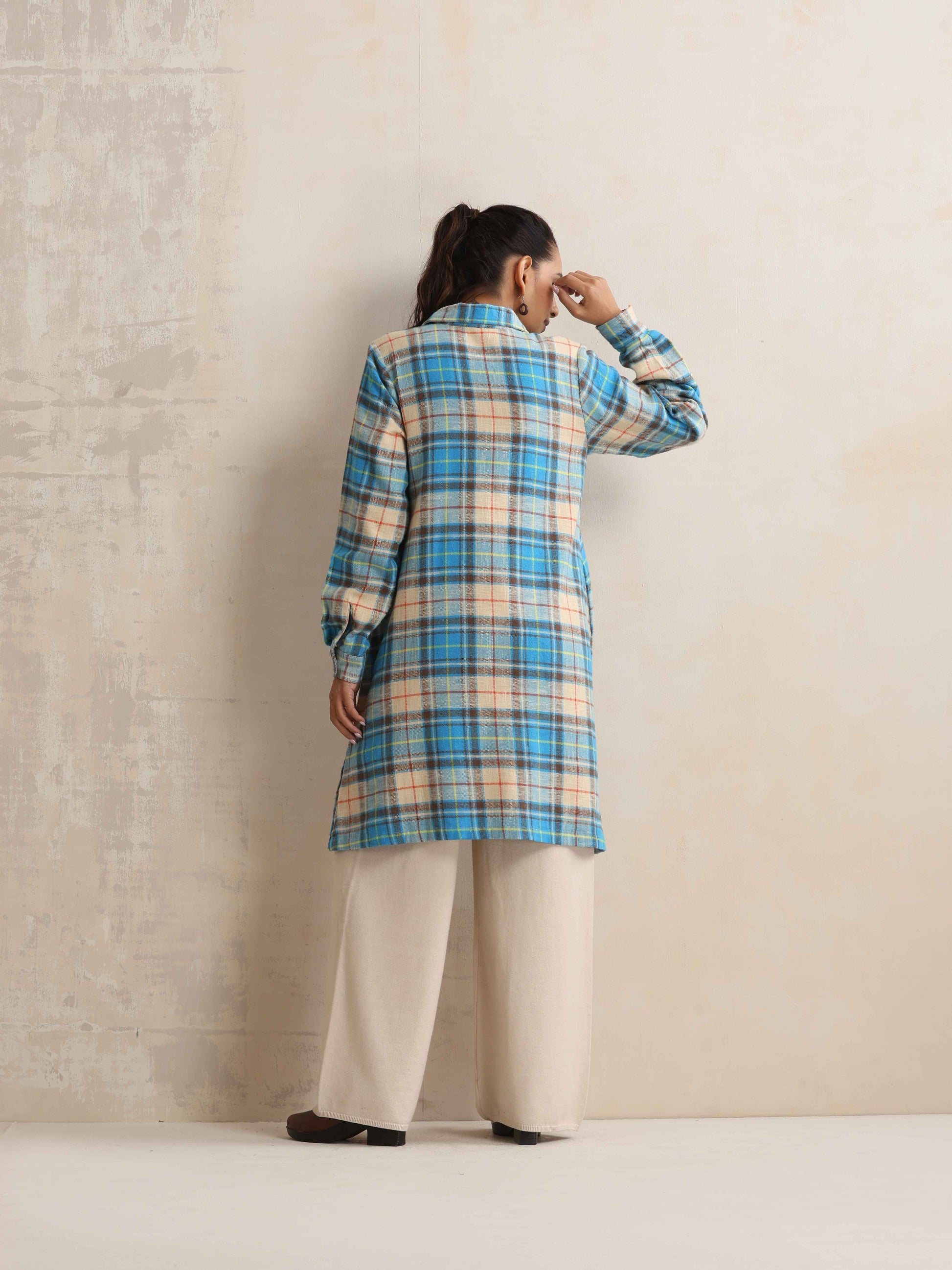 trueBrowns Beige Check Winter Top | Swadesiicart