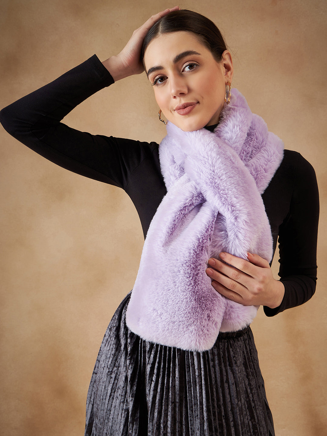 InWeave Women's Light Mauve Faux Fur Neck Warmer - Swadesiicart