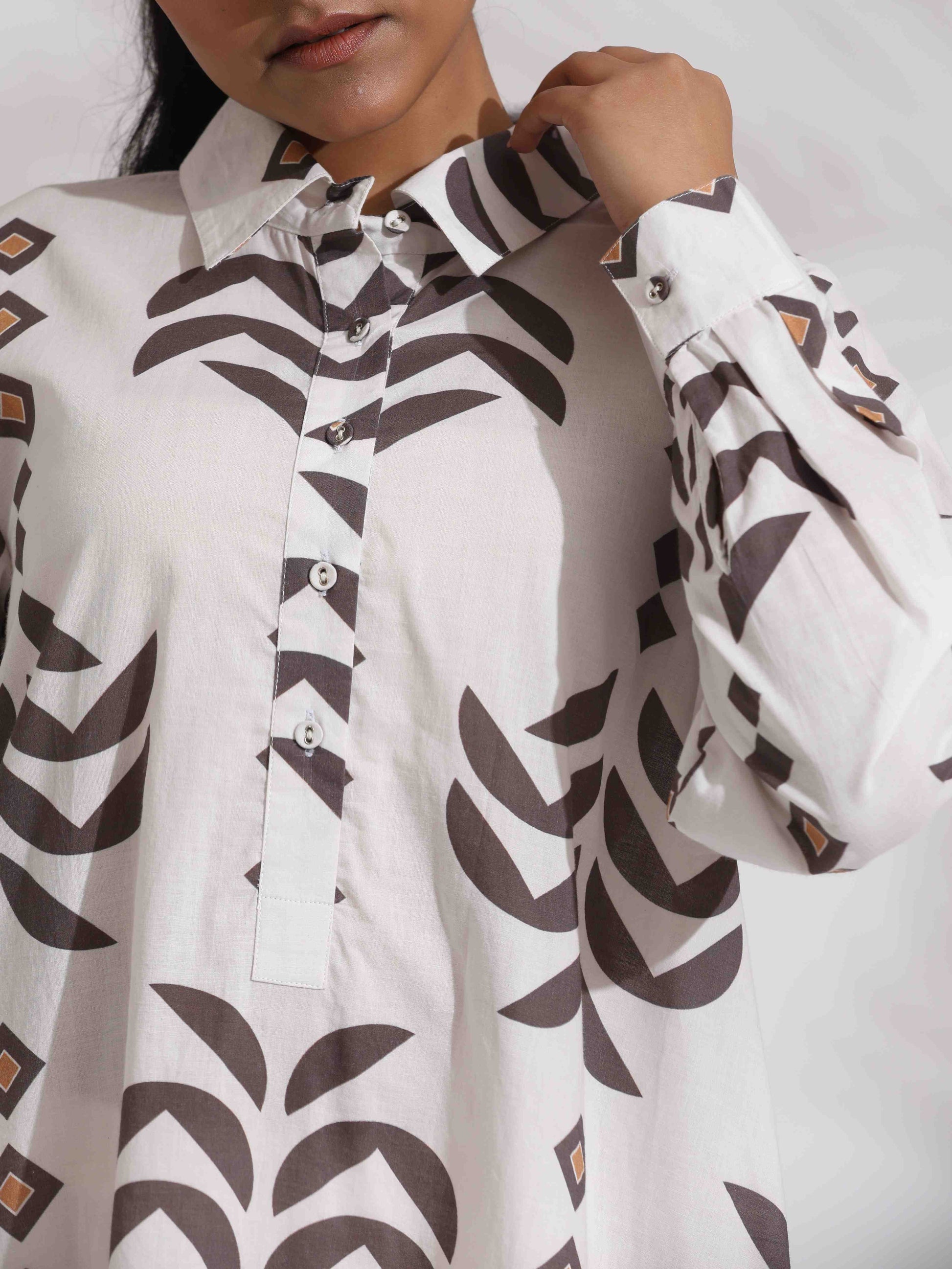 trueBrowns White Cotton Stripe Print Kurta Co-ord Set - Swadesiicart