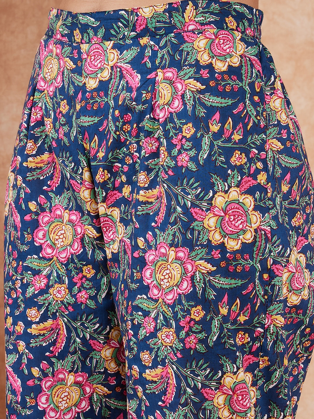InWeave Women's Blue Green Pink Floral Print Flared Kurta Pant Set - Swadesiicart