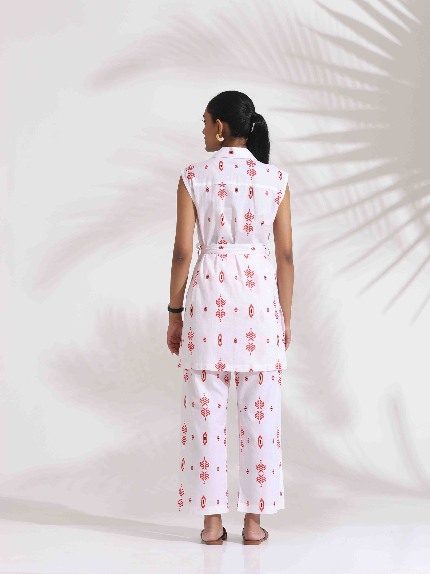 trueBrowns White Cotton Print Tie-up Top & Pants Co-ord Set - Swadesiicart