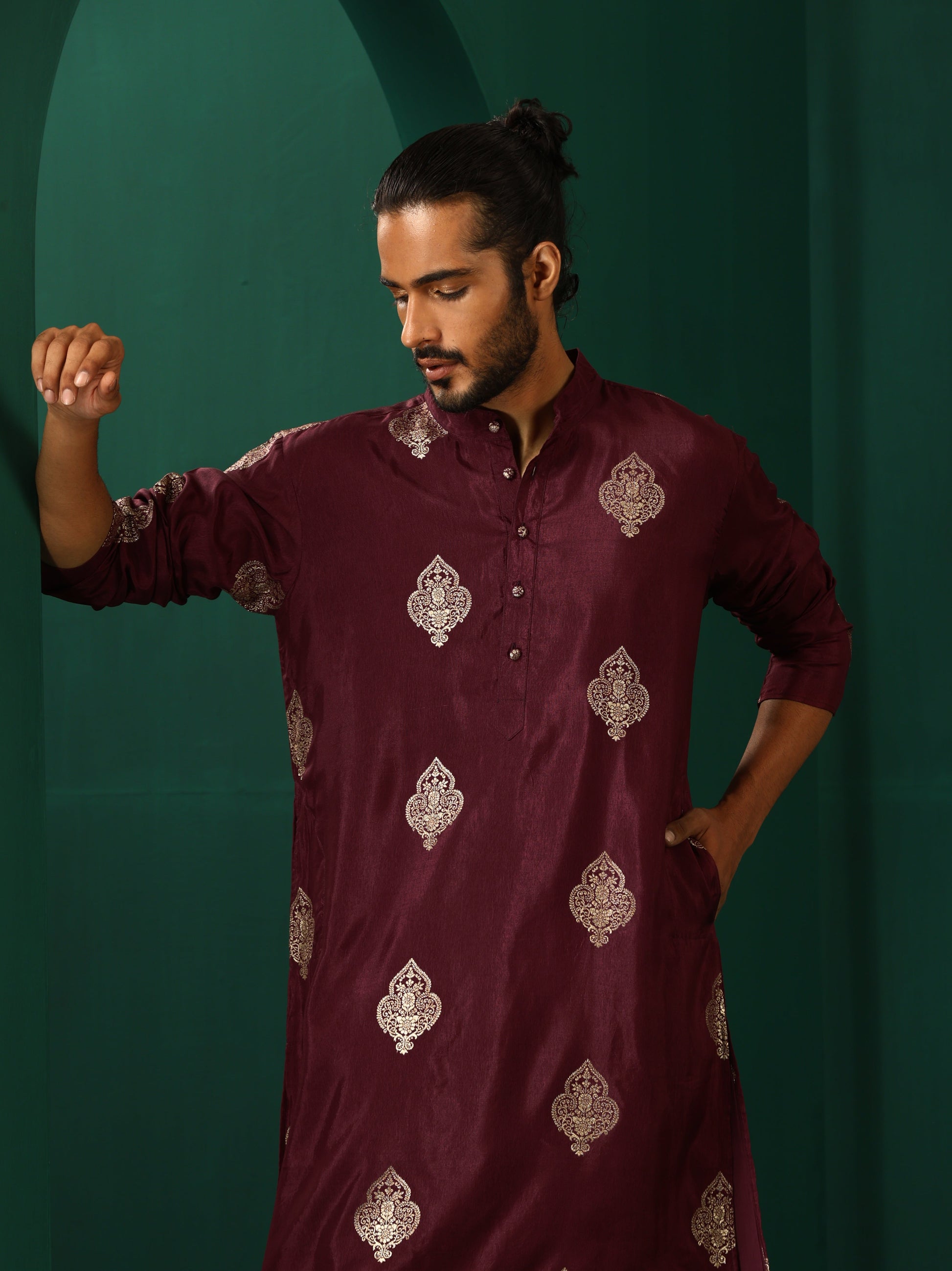 trueBrowns Men's Wine Geometric Viscose Silk Long Kurta | Swadesiicart