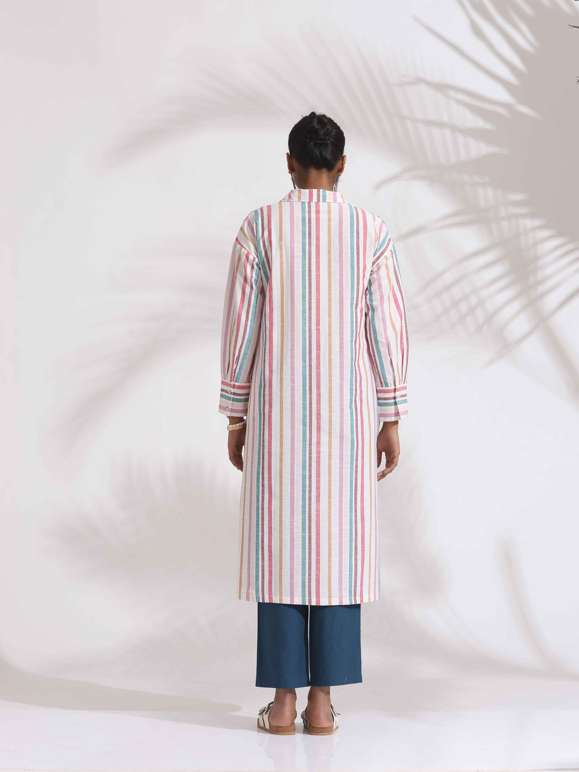 trueBrowns Off-White Cotton Multi Stripe A-line Kurta Set | Swadesiicart
