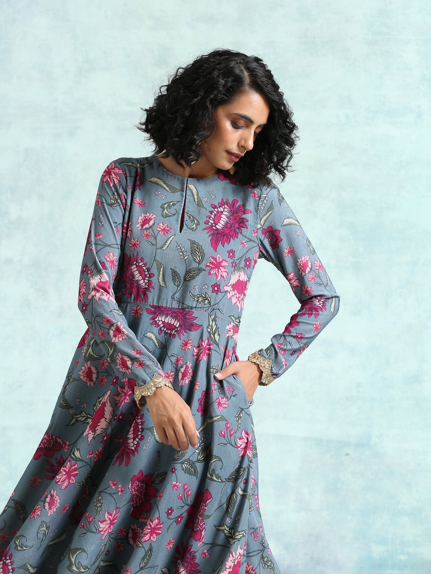 trueBrowns Grey Printed Velvet Anarkali Kurta | Swadesiicart