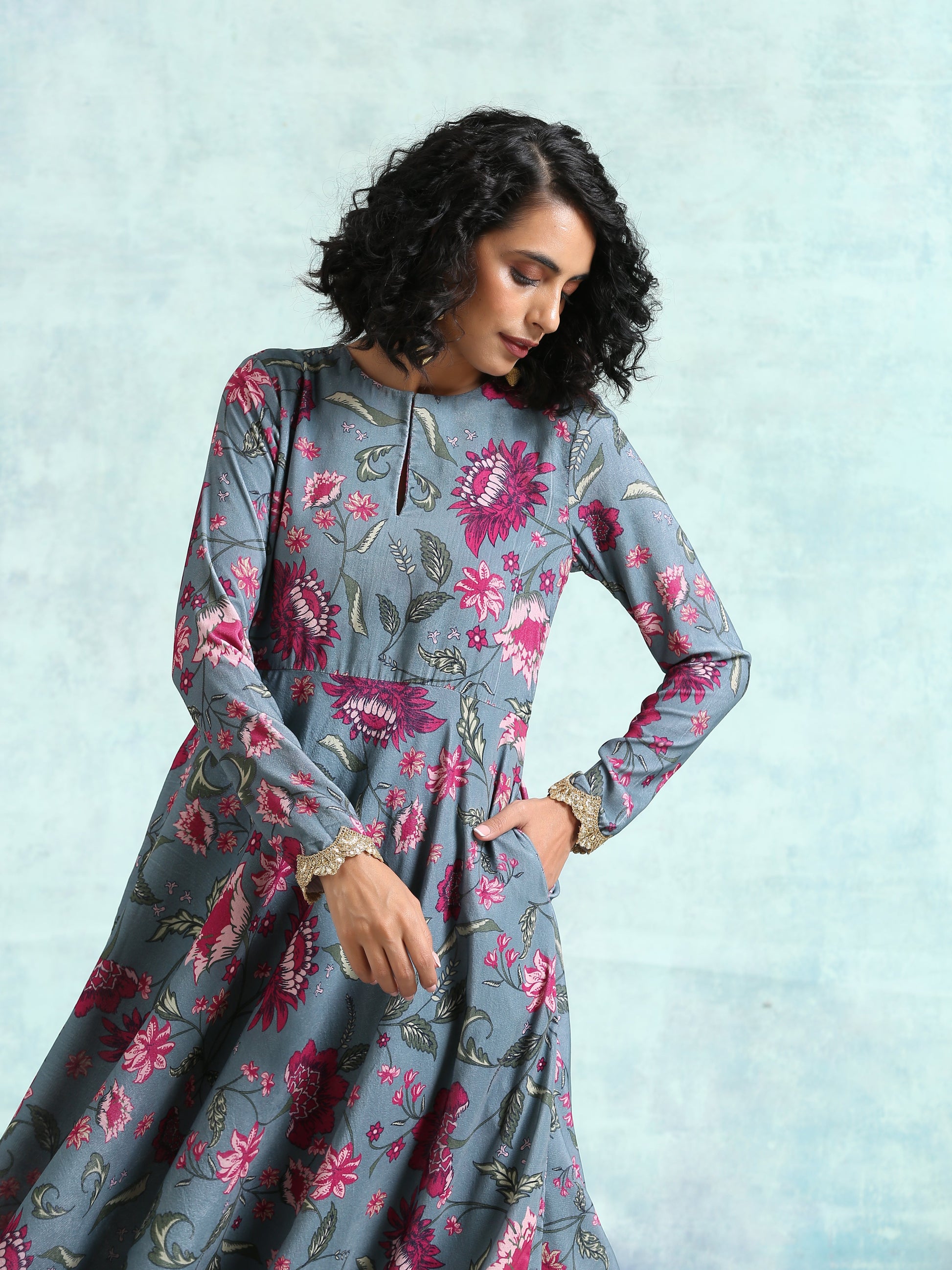 trueBrowns Grey Printed Velvet Anarkali Kurta | Swadesiicart