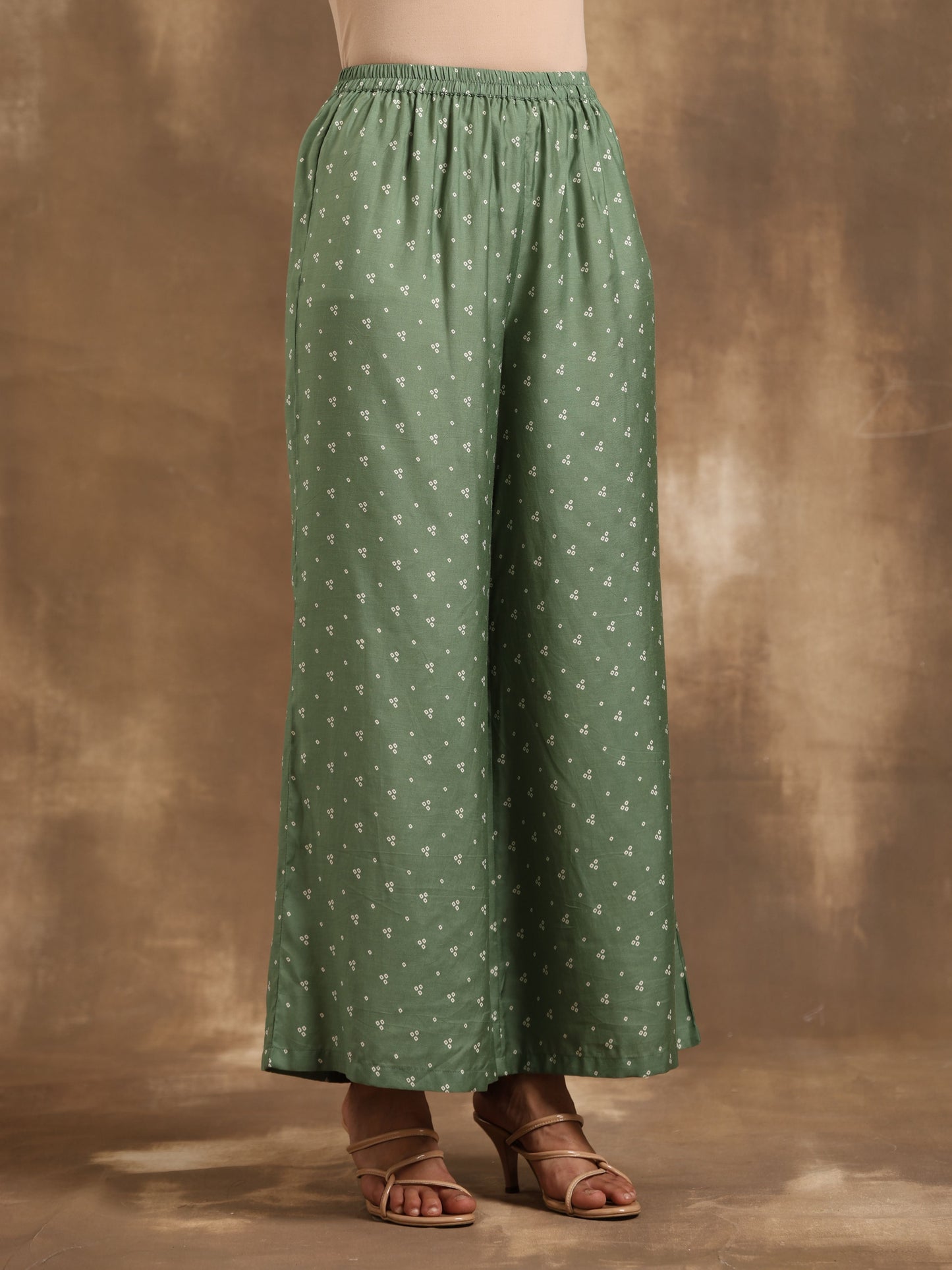 trueBrowns Light Green Bandhani Printed Silk Co-Ord Set - Swadesiicart