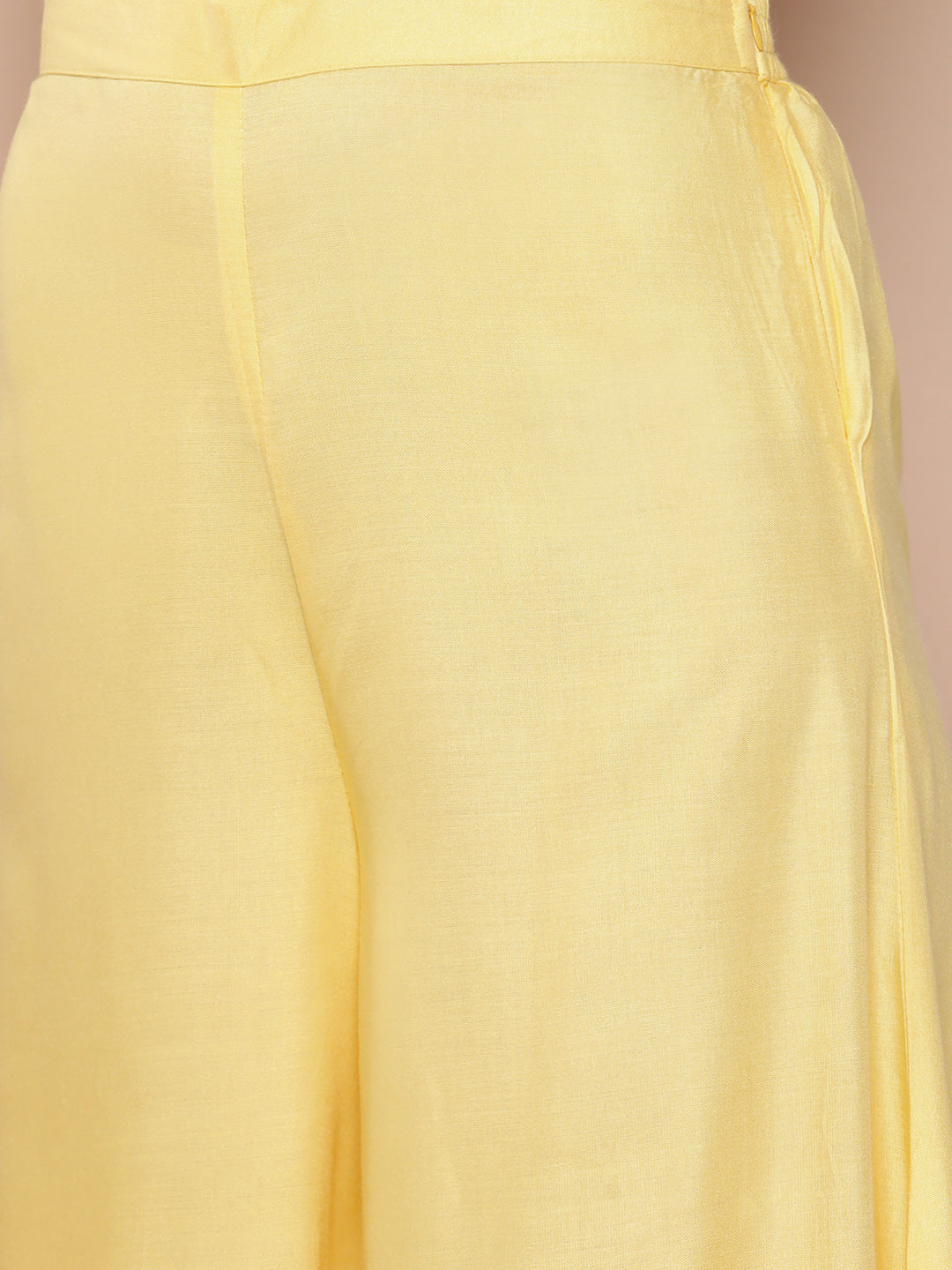 InWeave Women's Light Yellow Ray Strappy Set With Aqua Printed Border Dupatta - Swadesiicart