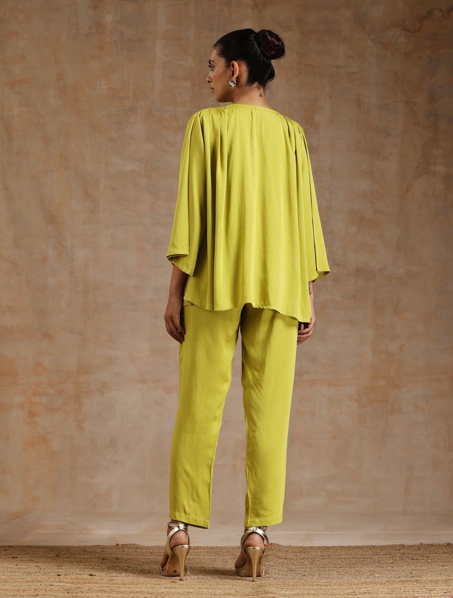 trueBrowns Lime Modal Satin Shoulder Pleat Co-Ord Set - Swadesiicart