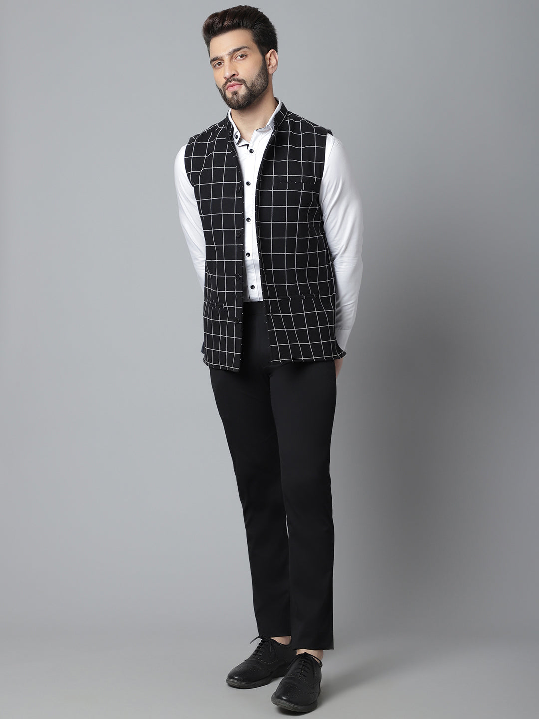 Even Apparels Men's Black Nehru Jacket With Welt Pockets | Swadesiicart