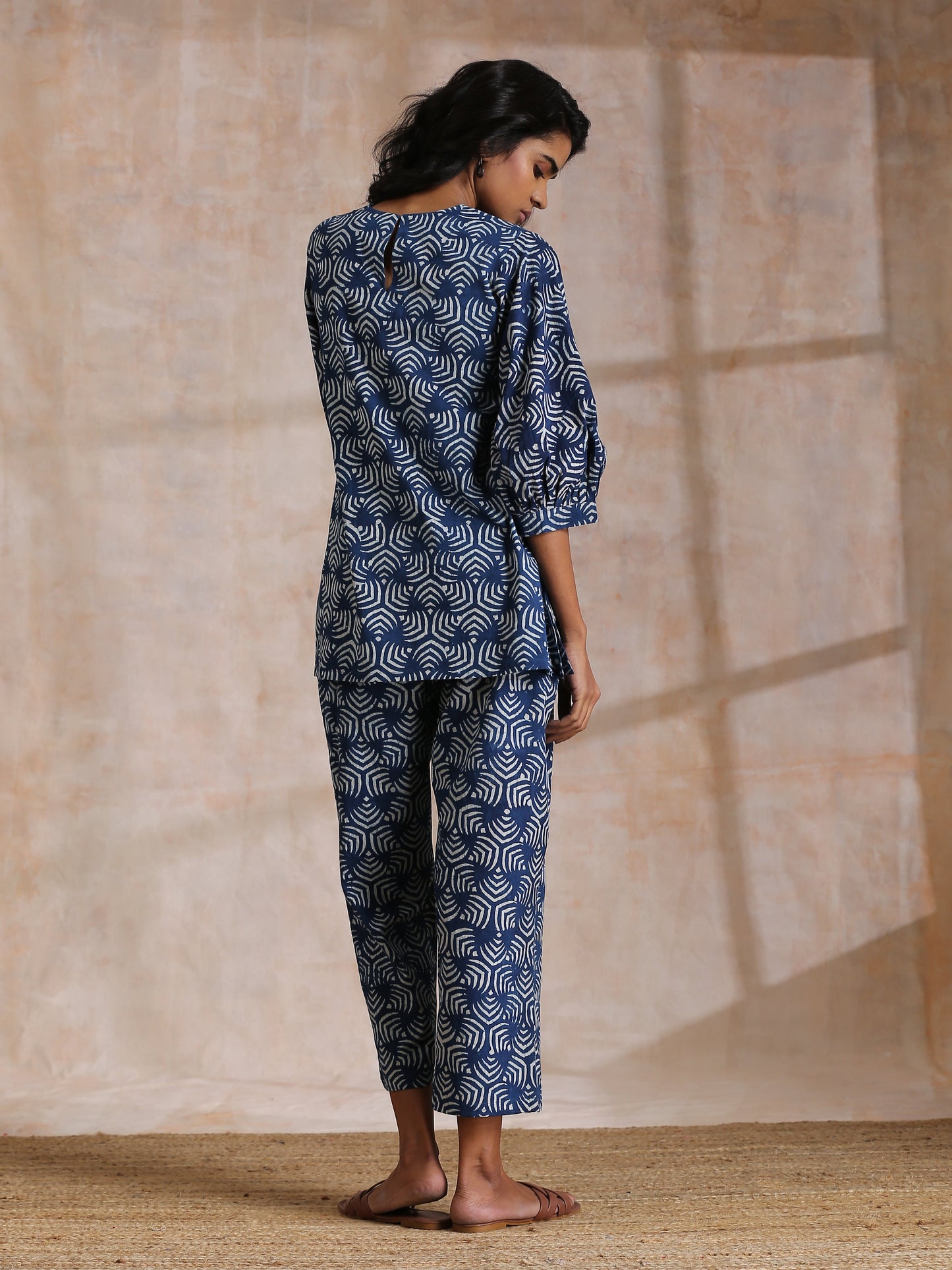 trueBrowns Indigo Dabu Overall Print Cotton Baggy Sleeve Co-Ord Set - Swadesiicart