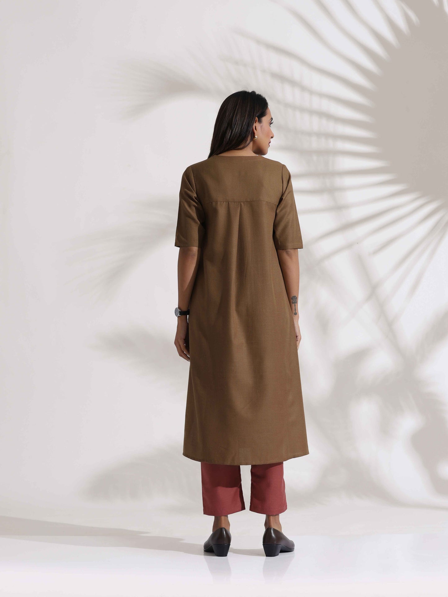 trueBrowns Brown Slub Highslit Kurta Set | Swadesiicart