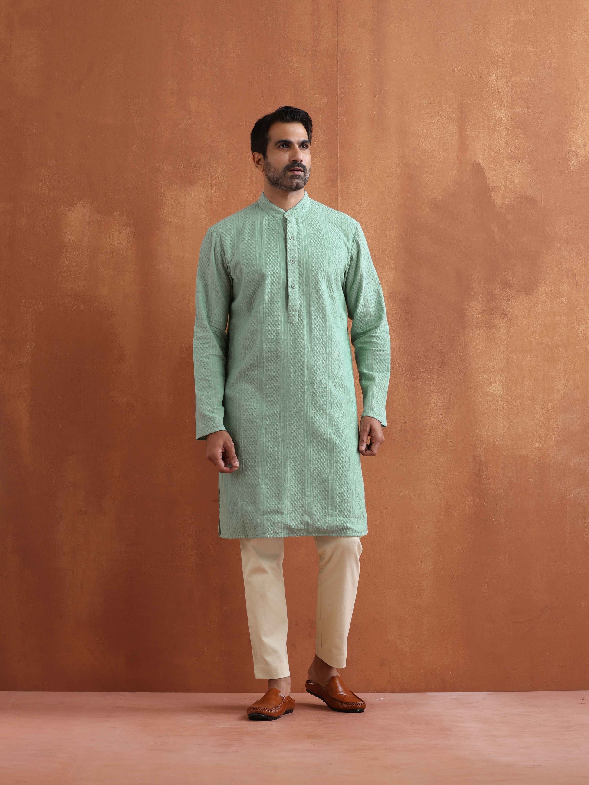 trueBrowns Men's Green Cotton Dobby Kurta | Swadesiicart