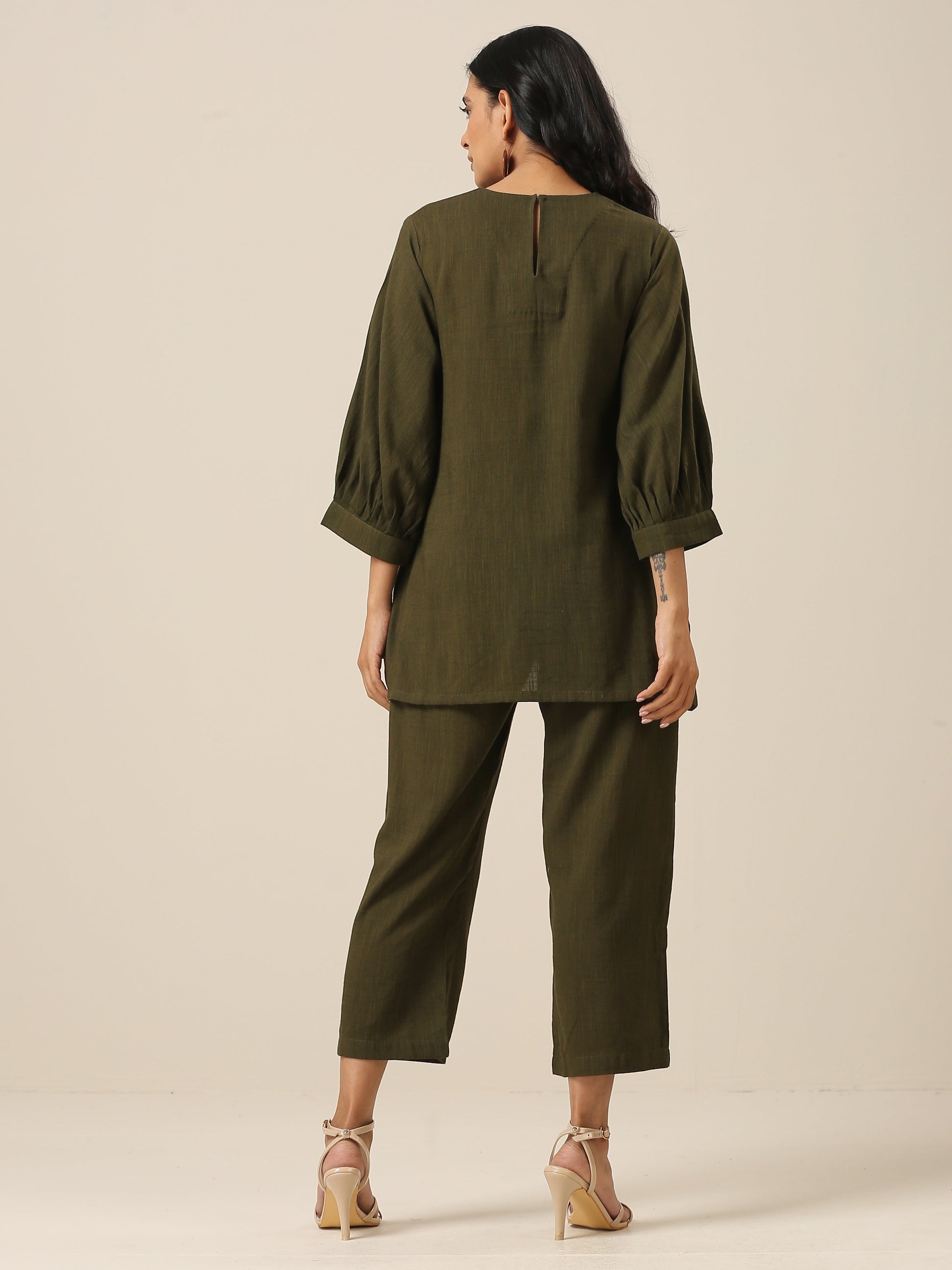 trueBrowns Olive Green Slub Texture Baggy Sleeve Co-Ord Set - Swadesiicart