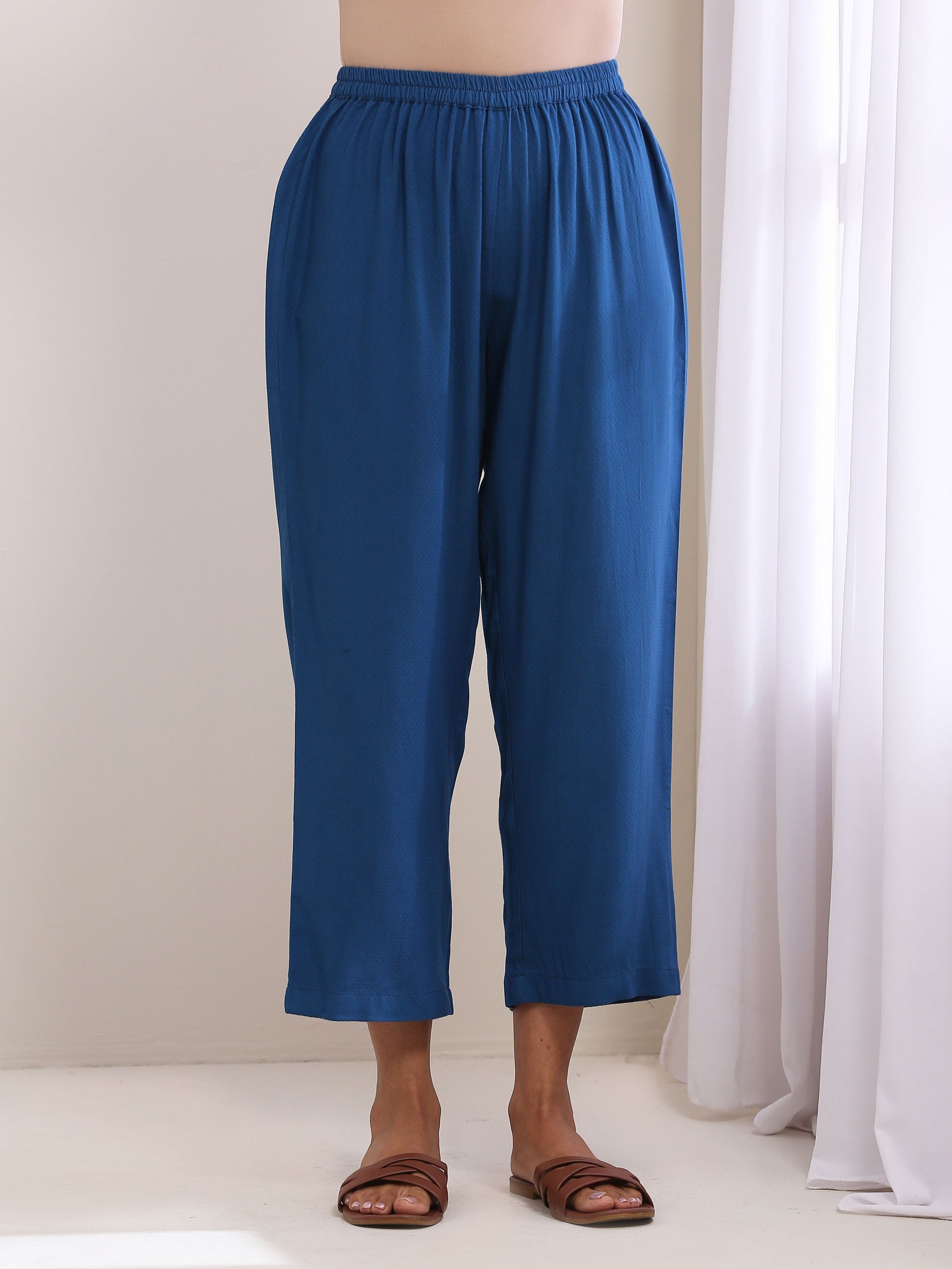 trueBrowns Classic Blue Dobby High Slit Gathered Kurta Set | Swadesiicart