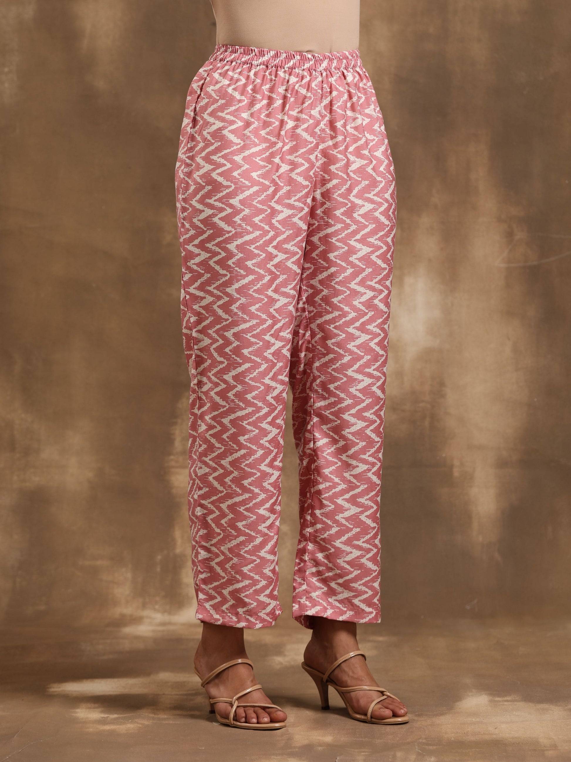 trueBrowns Light Mauve Zig-Zag Printed Silk Co-Ord Set - Swadesiicart