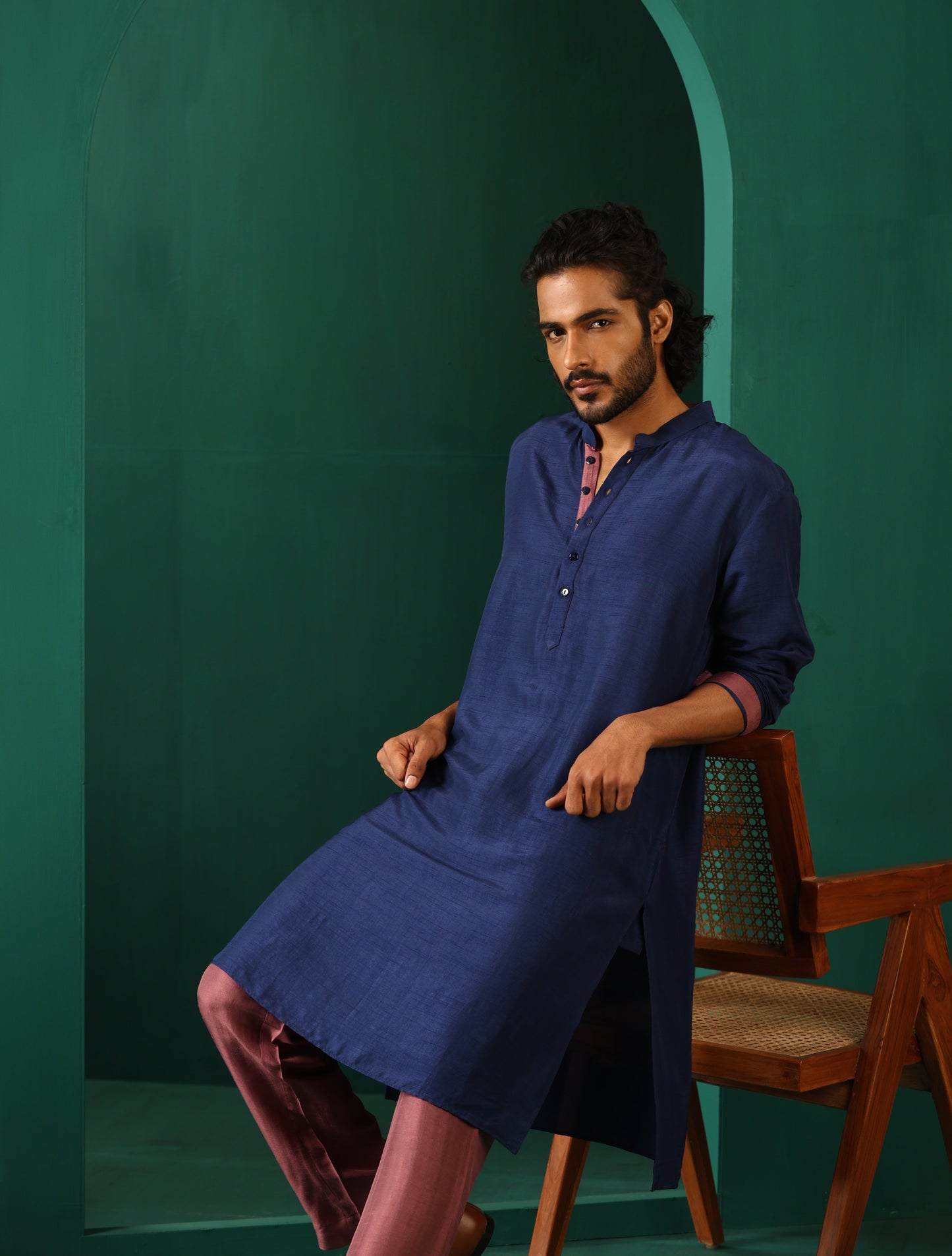 trueBrowns Men's Blue Silk Long Kurta | Swadesiicart