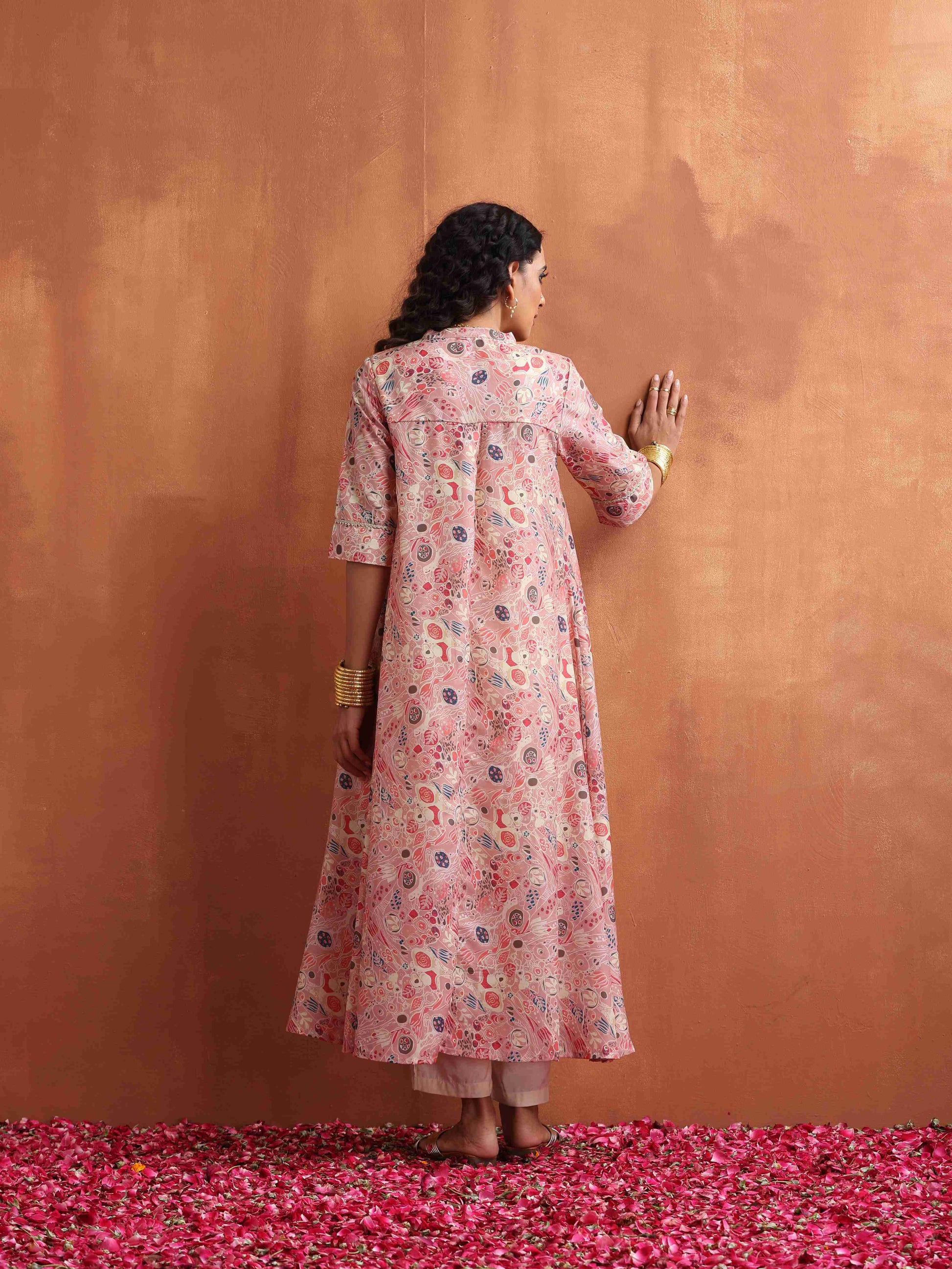 trueBrowns Pink Flared Anarkali Kurta Set | Swadesiicart