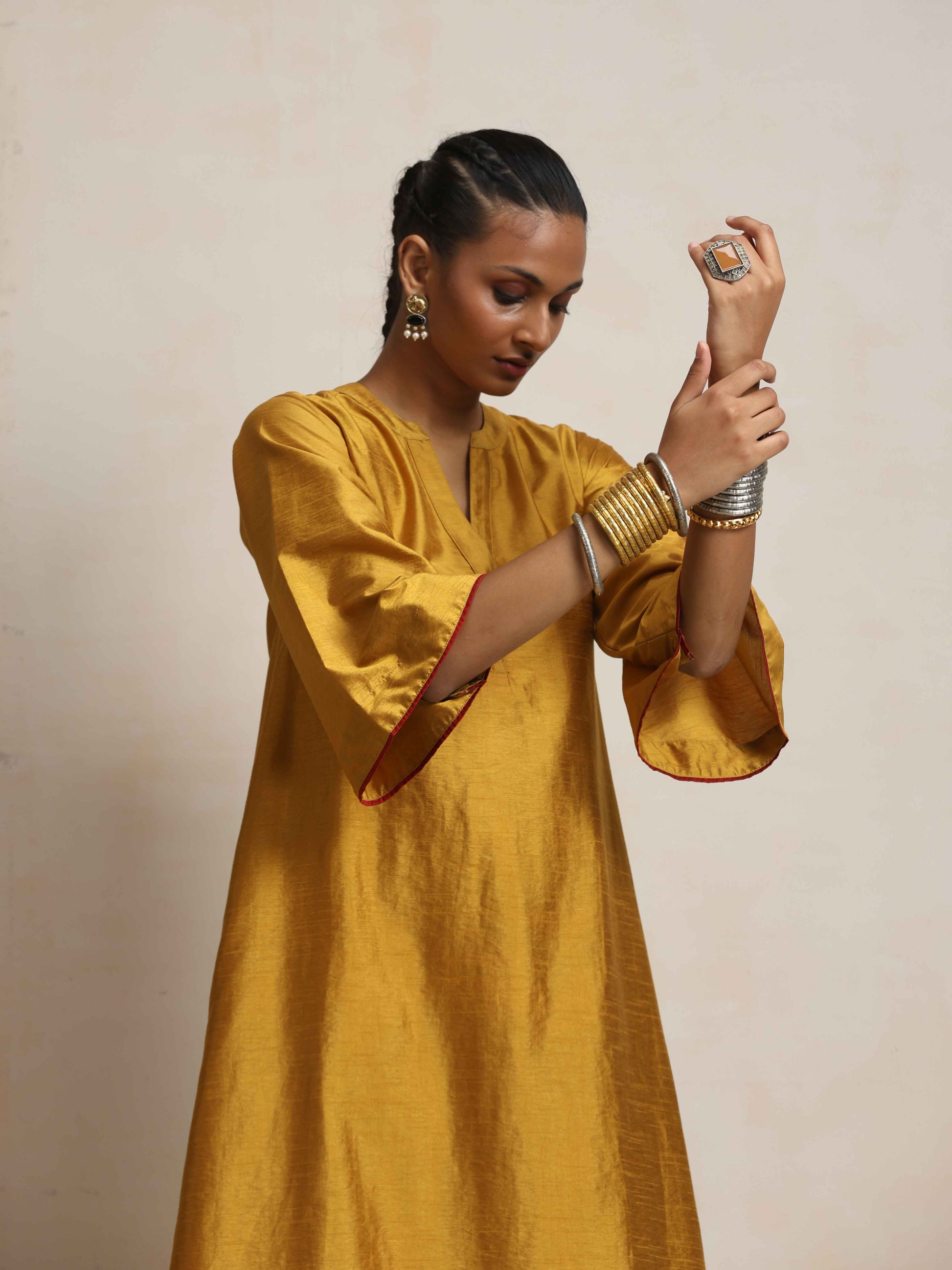 trueBrowns Gold Silk Kurta Set | Swadesiicart
