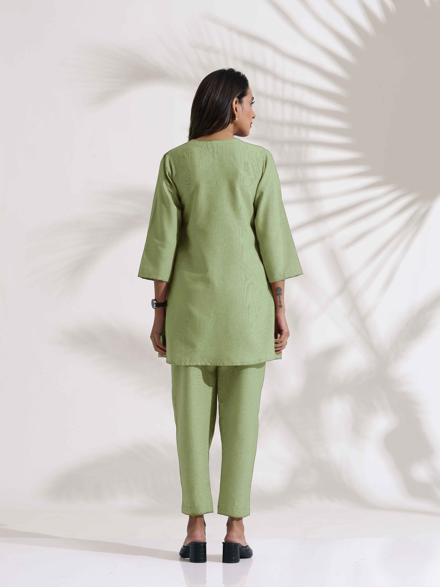 trueBrowns Green Slub Pleated Co-ord Set - Swadesiicart