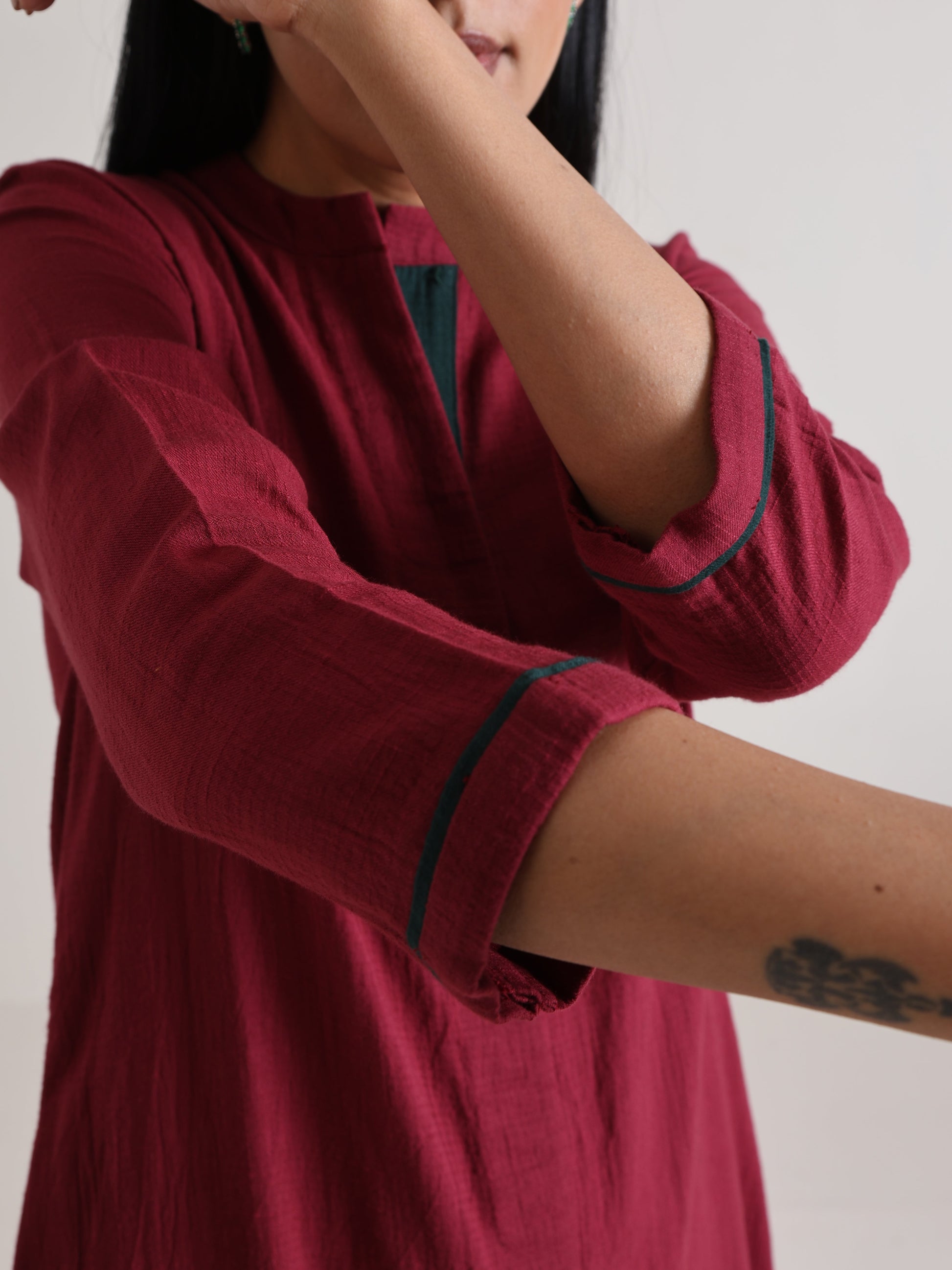 trueBrowns Maroon Placket Kurta Pant Set | Swadesiicart