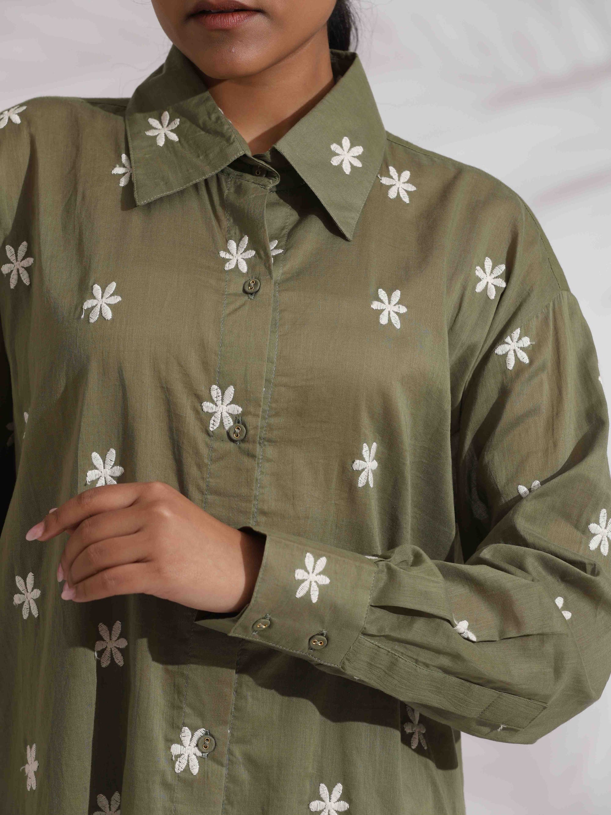 trueBrowns Olive Green Cotton Floral Embroidered Co-ord Set - Swadesiicart
