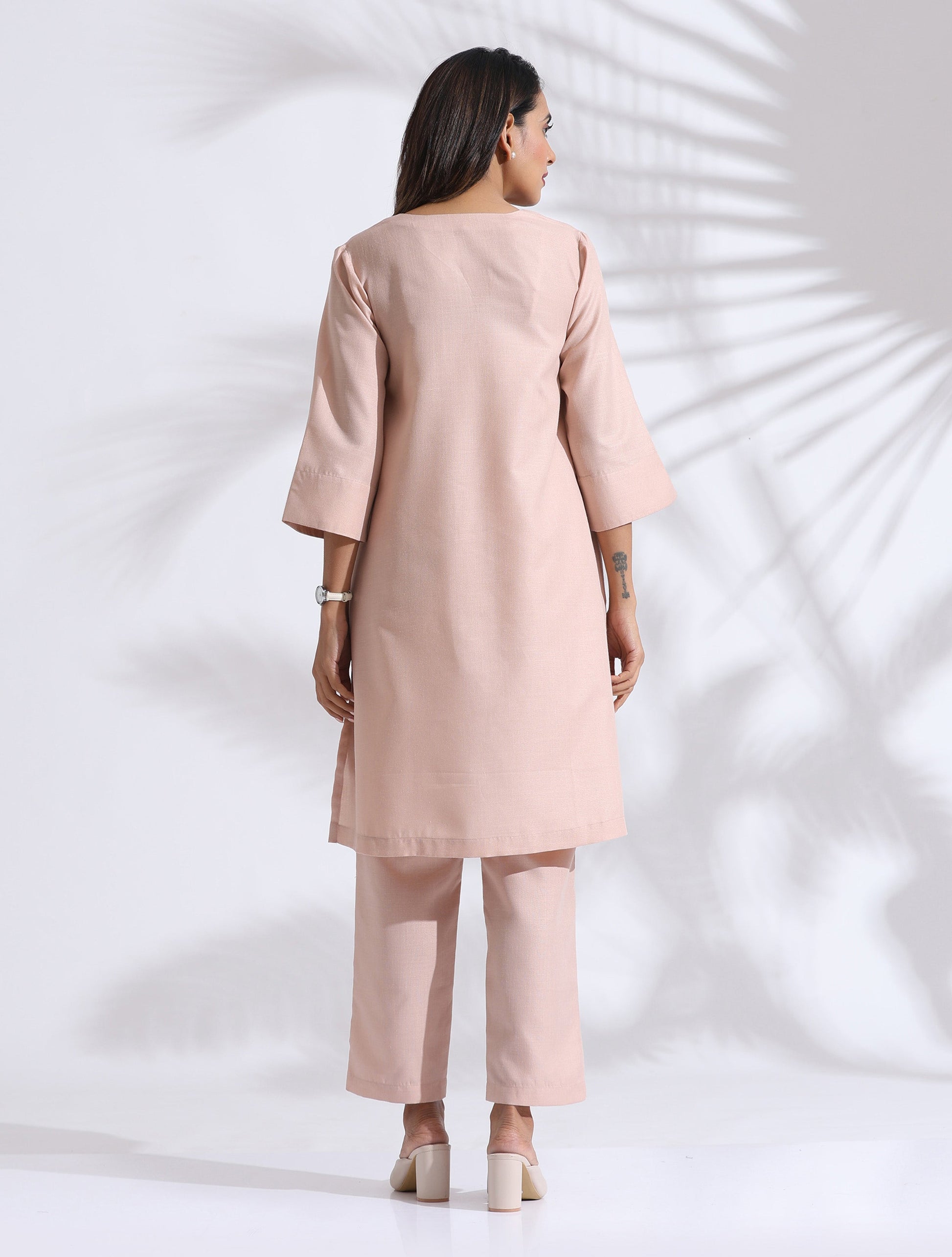 trueBrowns Light Pink Slub Kurta Co-ord Set - Swadesiicart