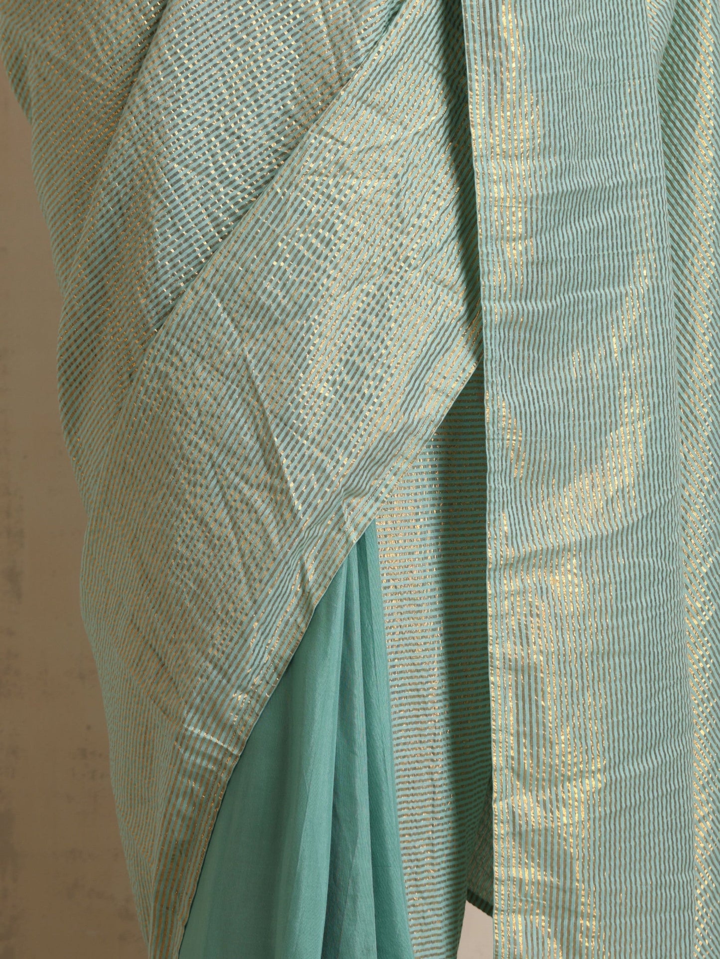 trueBrowns Blue Gold Lurex Ready To Wear Saree | Swadesiicart