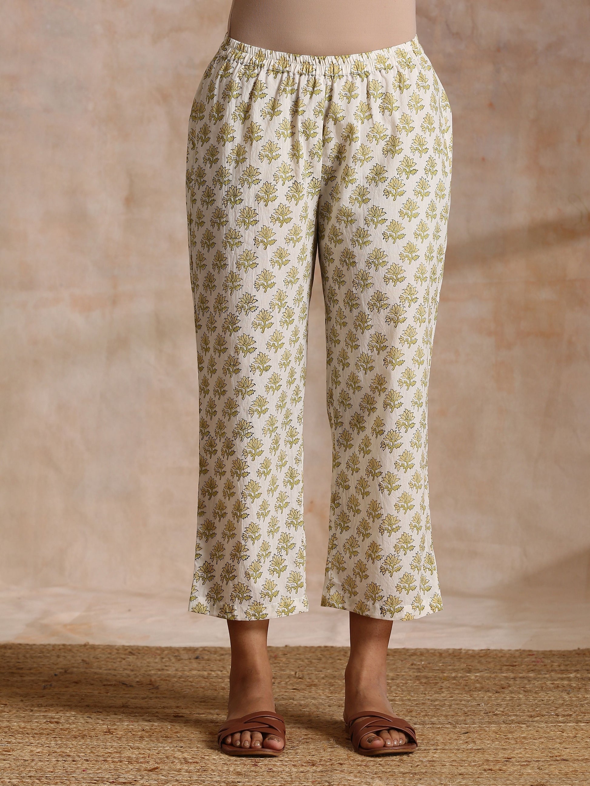 trueBrowns Green Buta On Off-White Block Print Cotton Co-Ord Set - Swadesiicart
