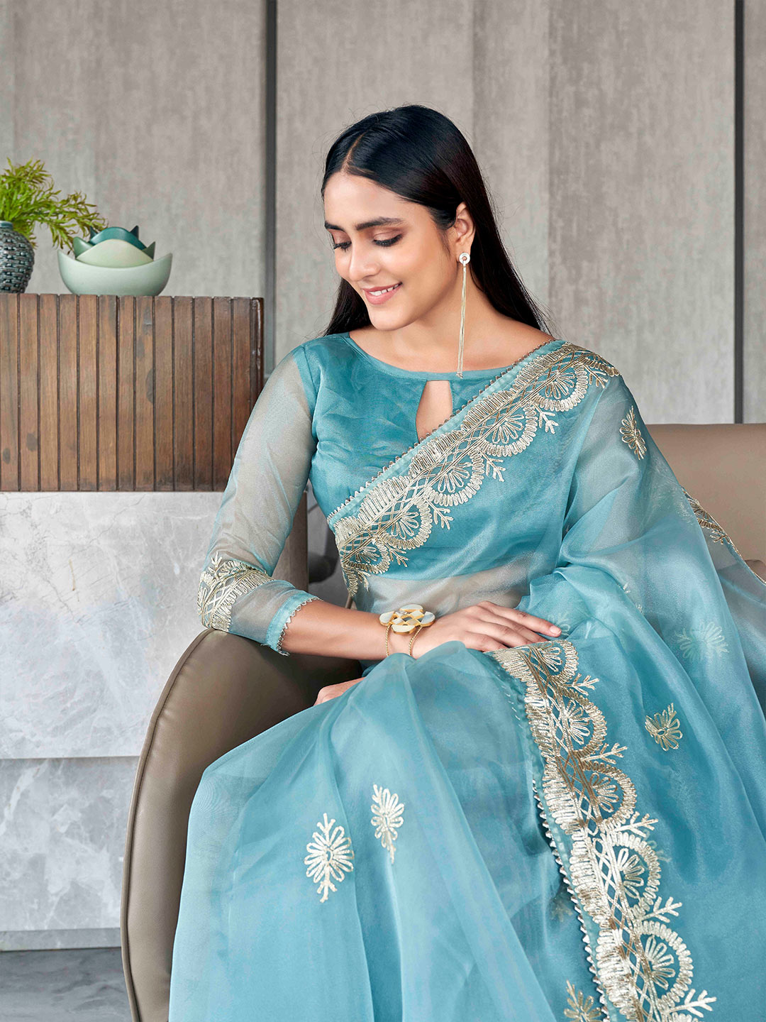 Tikhi Imli Floral Gotta Patti Organza Heavy Work Saree | Swadesiicart