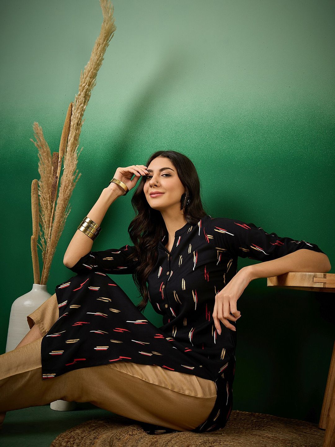 Sangria Abstract Printed Pure Cotton Straight Kurta - Swadesiicart