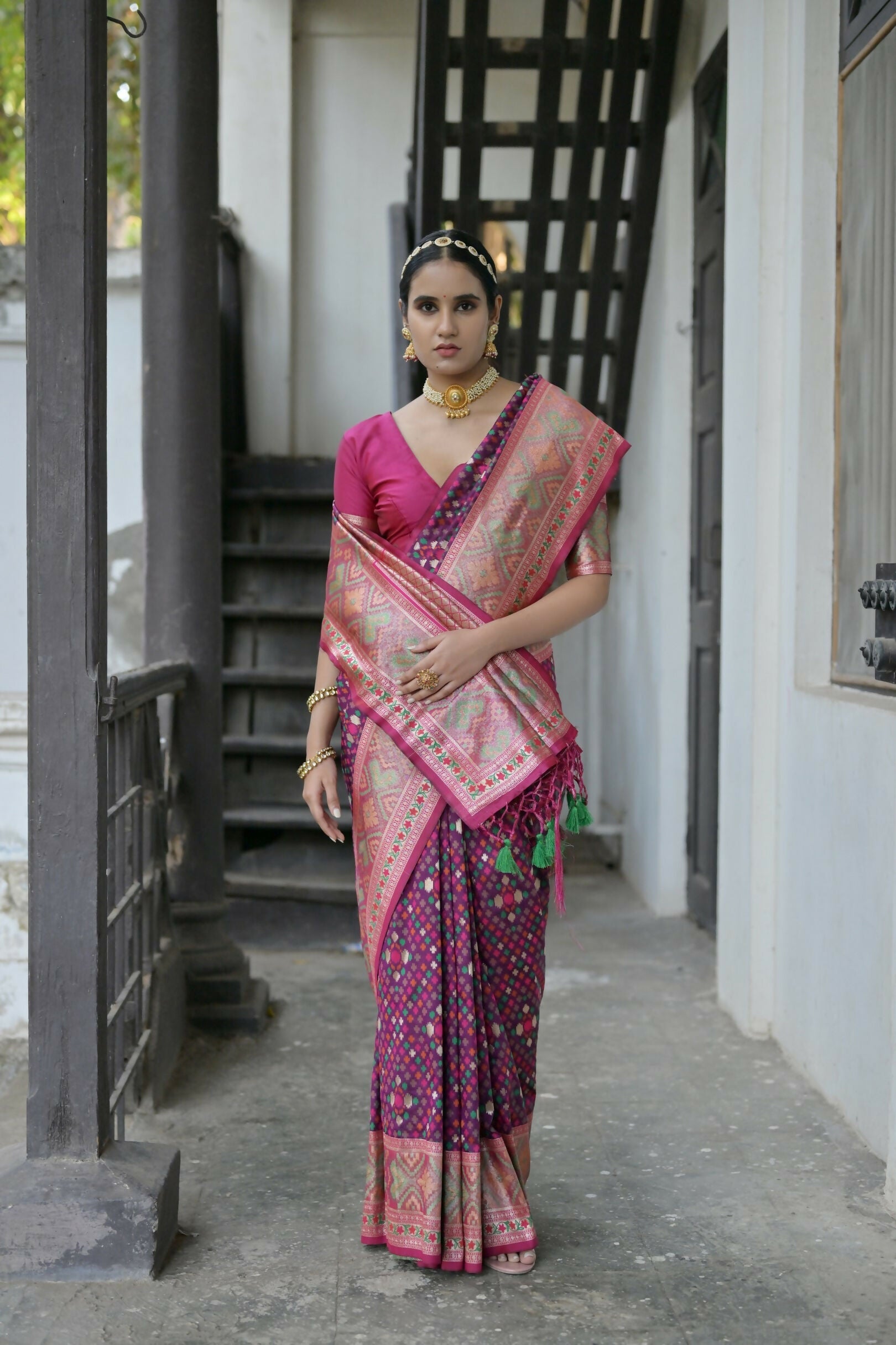 Vishnu Weaves Women's Wine Paithani Silk Saree with Blouse - Swadesiicart