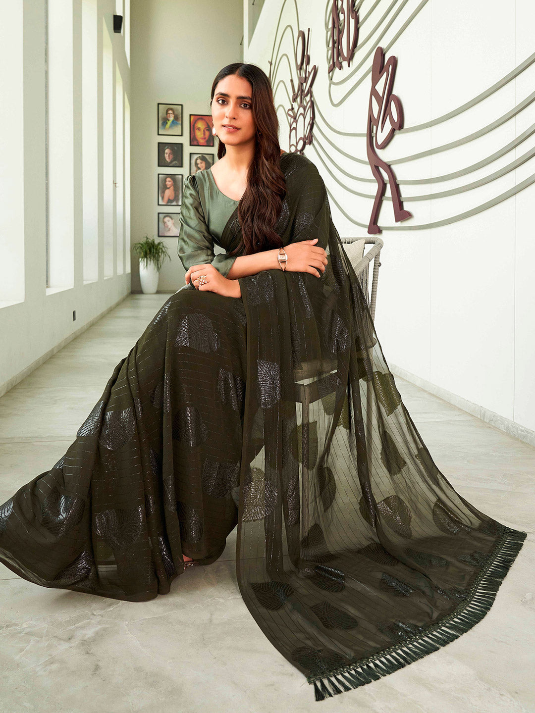 Tikhi Imli Green Floral Embellished Saree | Swadesiicart
