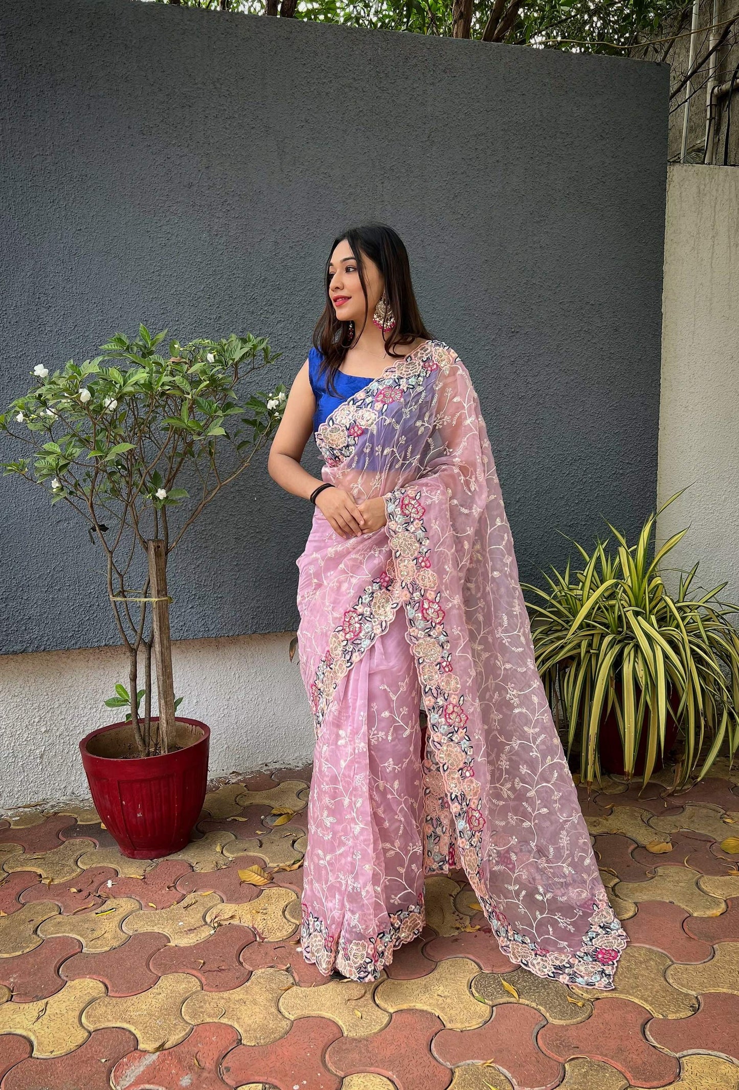 Vamsee Rupali Pink Organza Saree - Swadesiicart