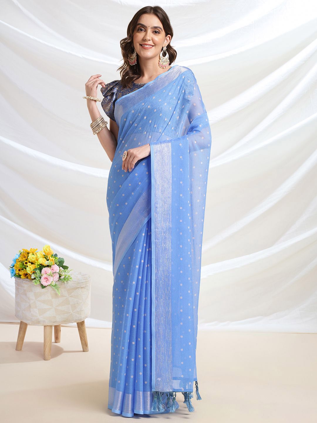 Mitera Floral Ready To Wear Saree | Swadesiicart