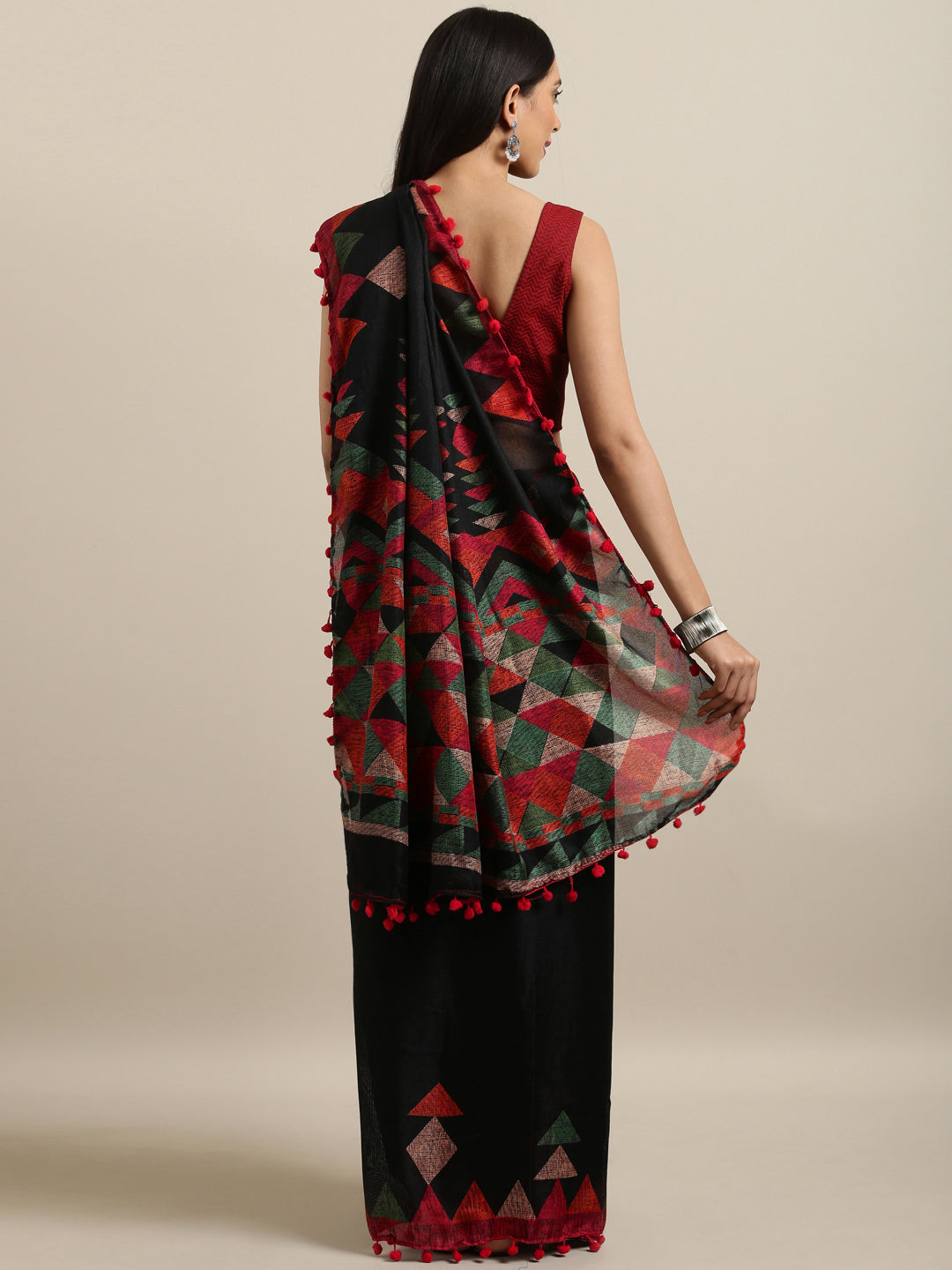 Tikhi Imli Black & Red Polycotton Printed Saree | Swadesiicart