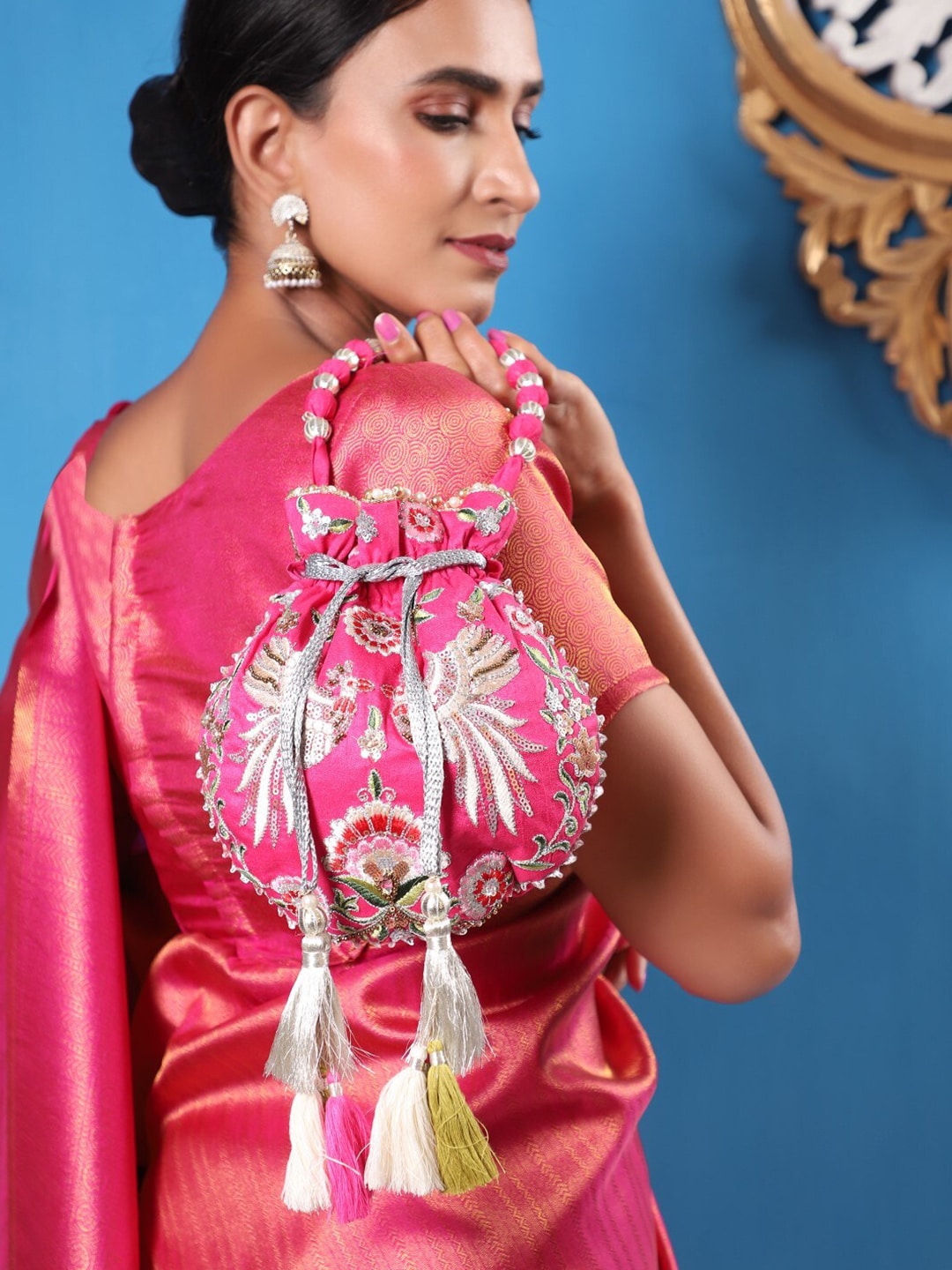 Masq Magenta & White Embroidered Potli Clutch - Swadesiicart