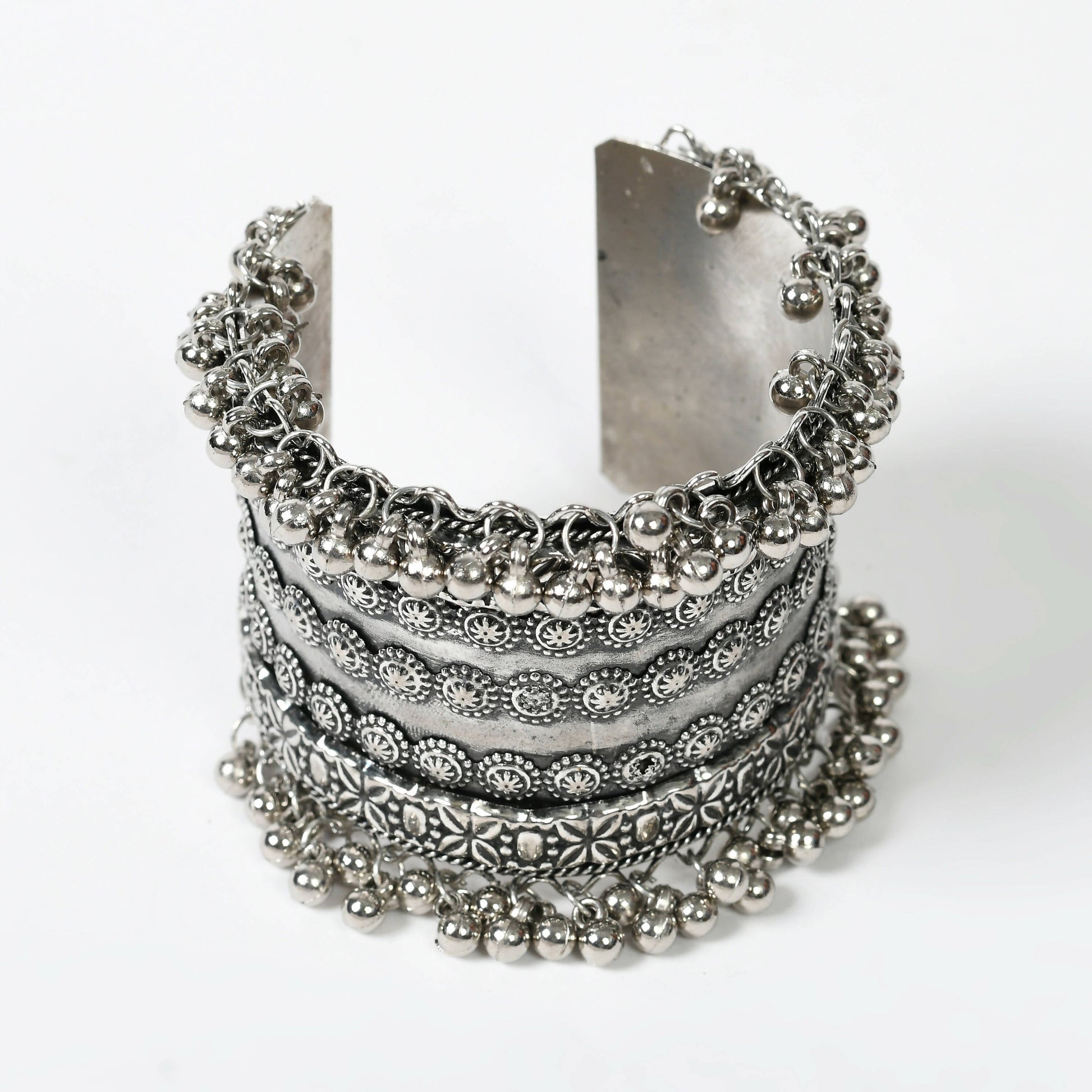Mominos Fashion Joharkamal Oxidised Silver-Plated Ghungroo Handcraft Bracelet - Design 025 - Swadesiicart