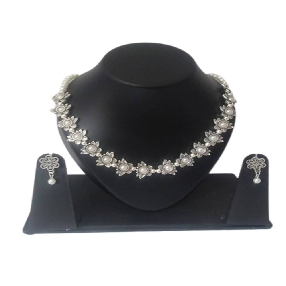 Kundan HandiKrafts Silver Designer Handmade Necklace | Swadesiicart
