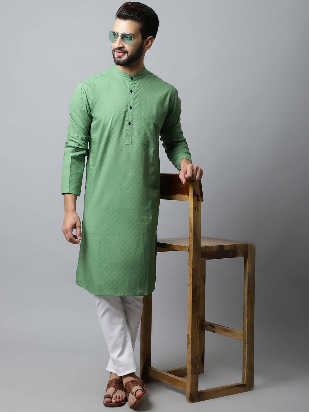 Even Apparels Green Color Pure Cotton Men's Kurta With Band Collar (SLD073) | Swadesiicart