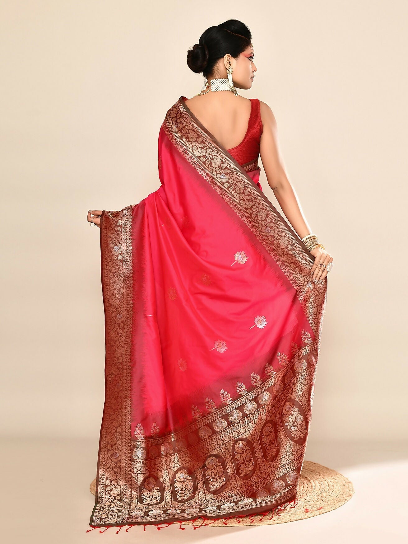 Joban Fashion Rani Pink & Bottle Green Plain With Weaving Border Banarasi Silk Sarees | Swadesiicart