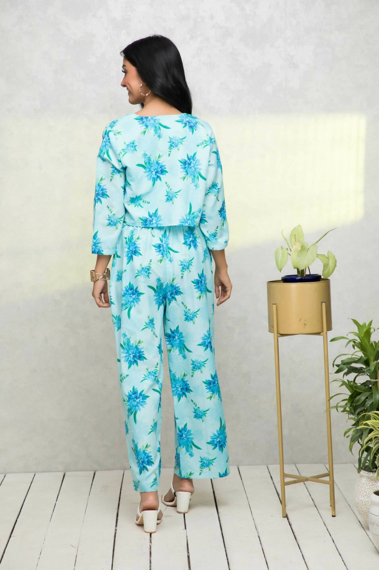Myshka Women Blue Printed Pastels Co-Ords - Swadesiicart