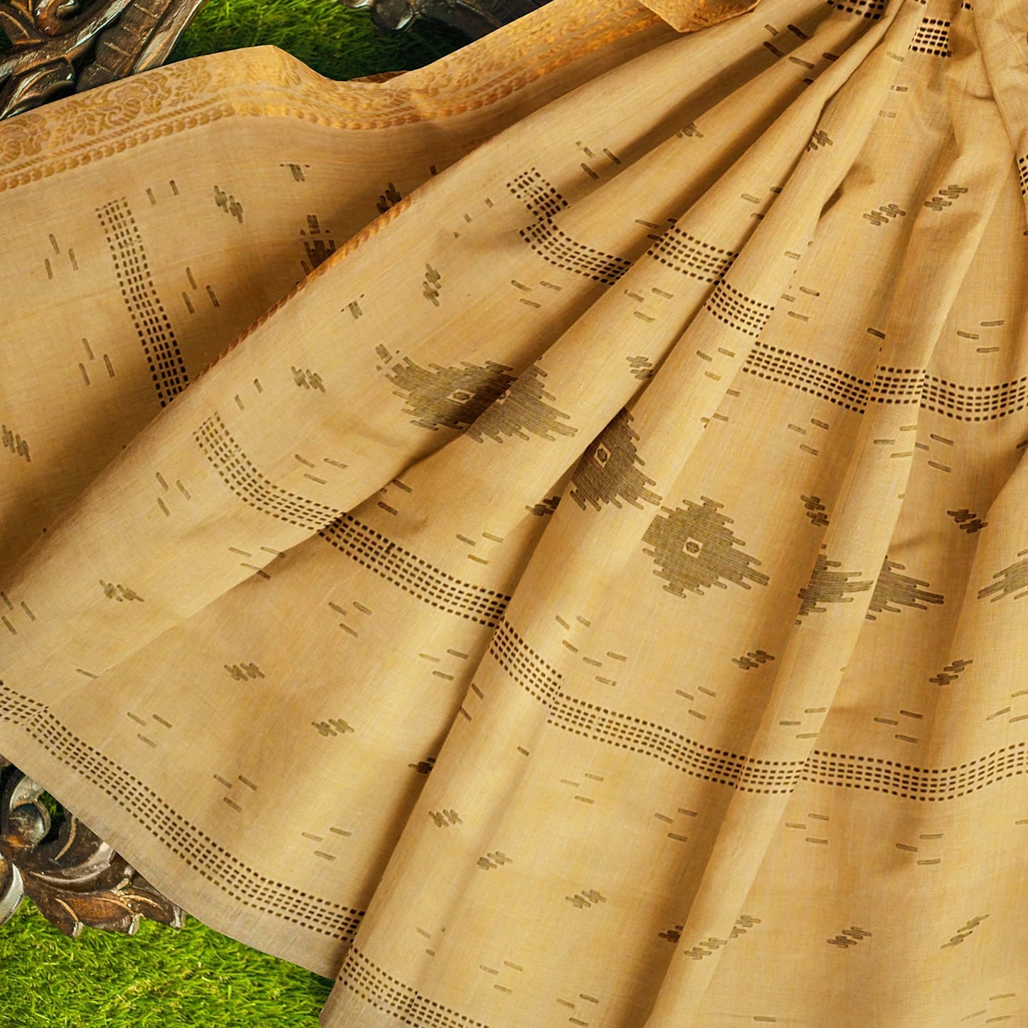 Exclusive Collection 100% Pure Cotton Brown Saree With Printed Work - Swadesiicart