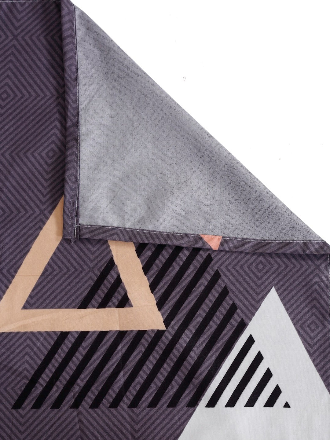 Home Sizzler Grey & White Geometric 144 TC Single Bedsheet with 1 Pillow Covers - Swadesiicart