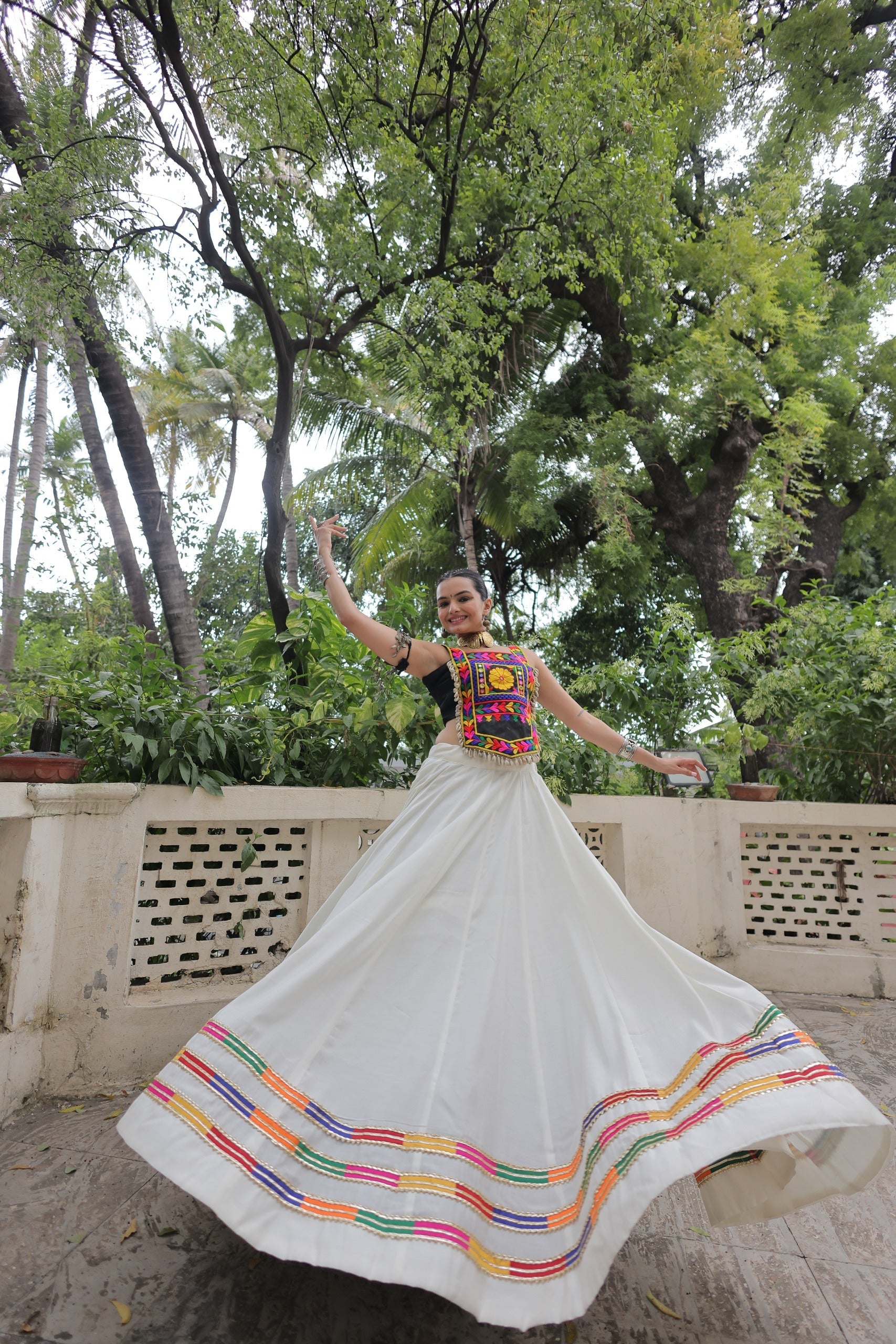 Lorenvalley Fashion White Roman Silk with Attractive Gota-Patti Lace Lehenga Choli | Swadesiicart