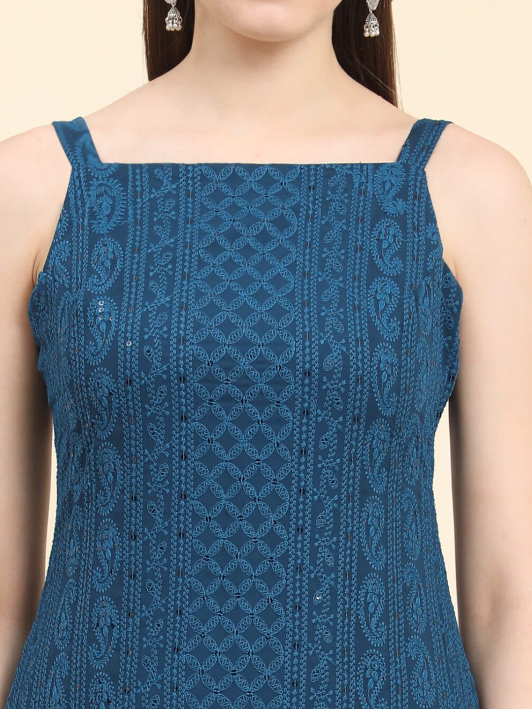Kalini Floral Embroidered Chikankari Georgette Kurta | Swadesiicart