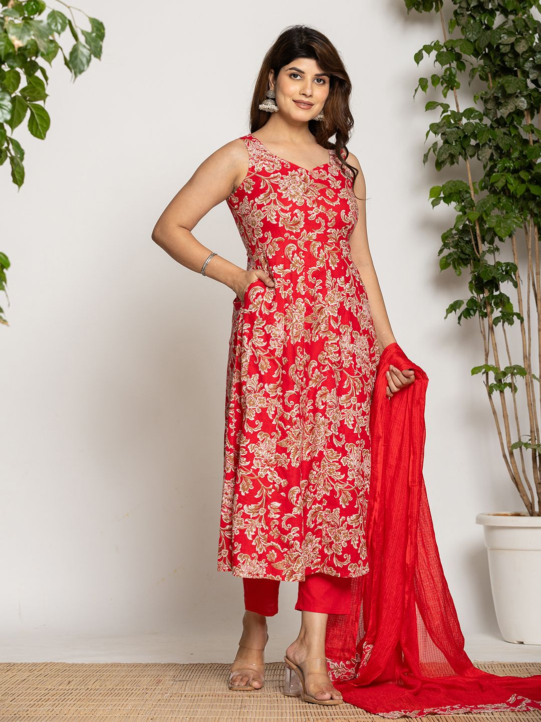 Yufta Cotton Red Anarkali Kurta Dupatta Set - Swadesiicart