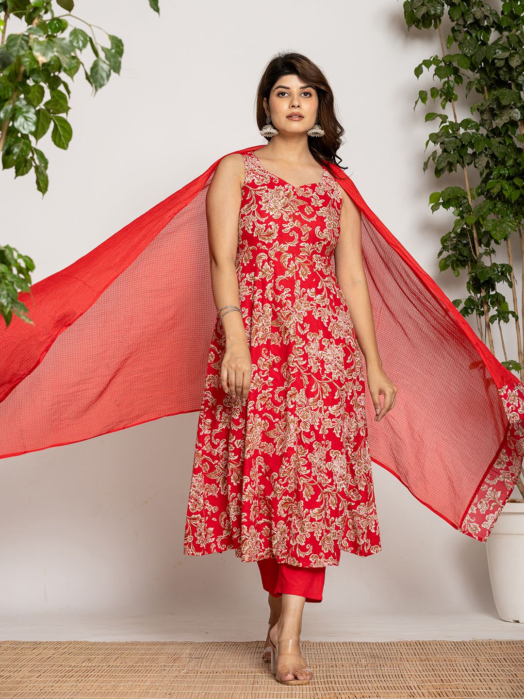 Yufta Cotton Red Anarkali Kurta Dupatta Set - Swadesiicart