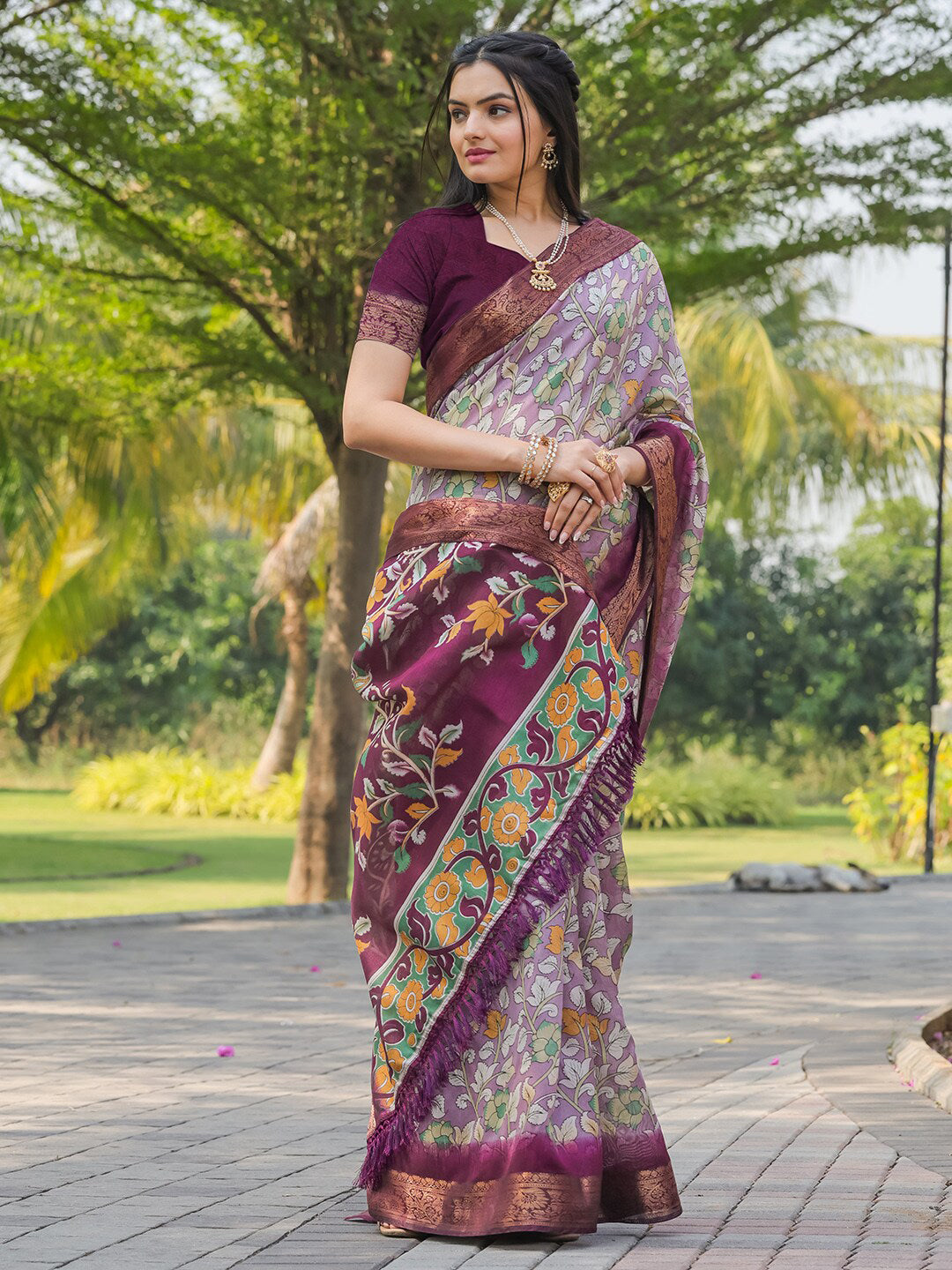 Tikhi Imli Floral Printed Zari Ready to Wear Saree | Swadesiicart
