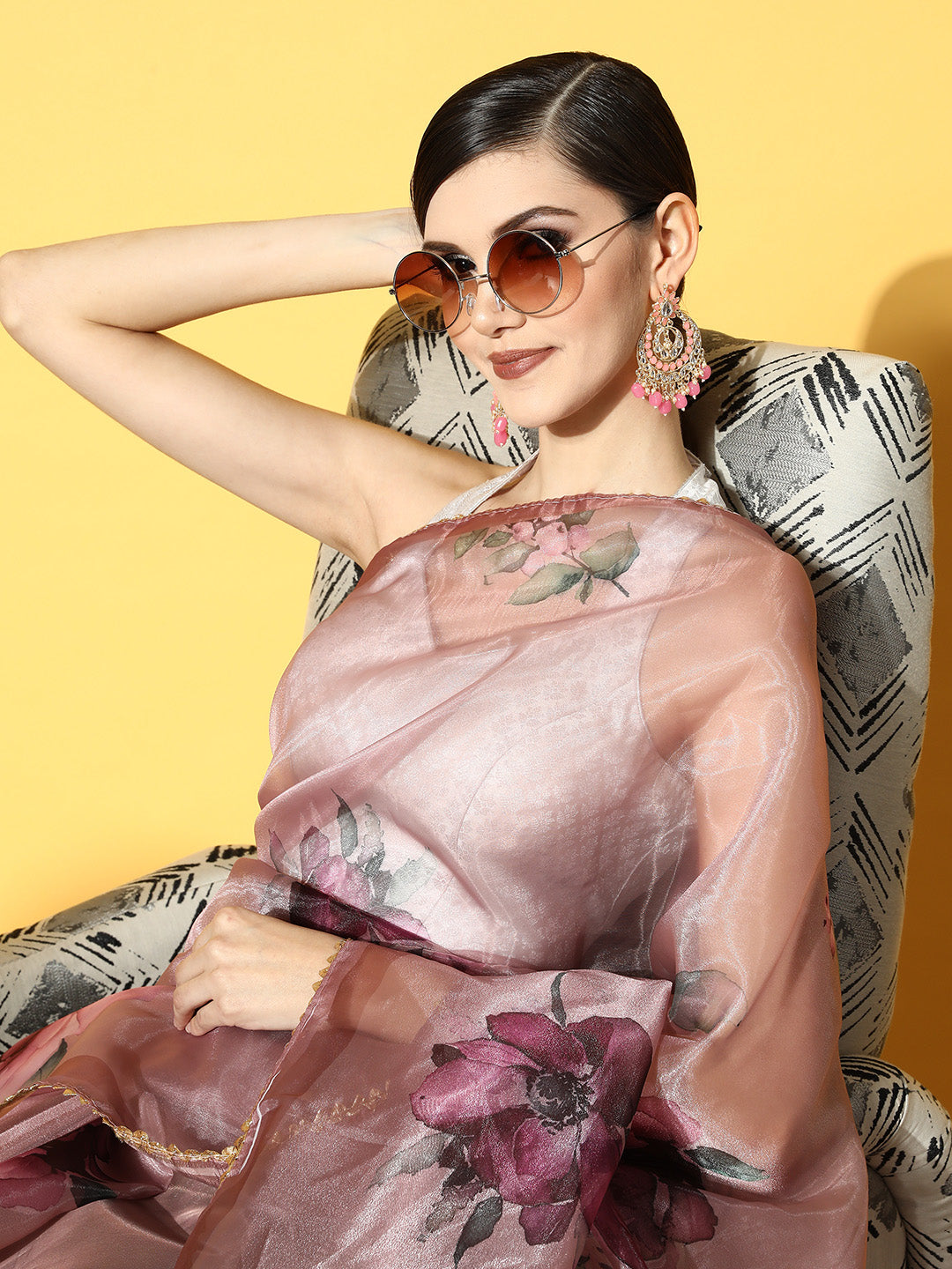 Tikhi Imli Pink & Green Floral Organza Saree | Swadesiicart