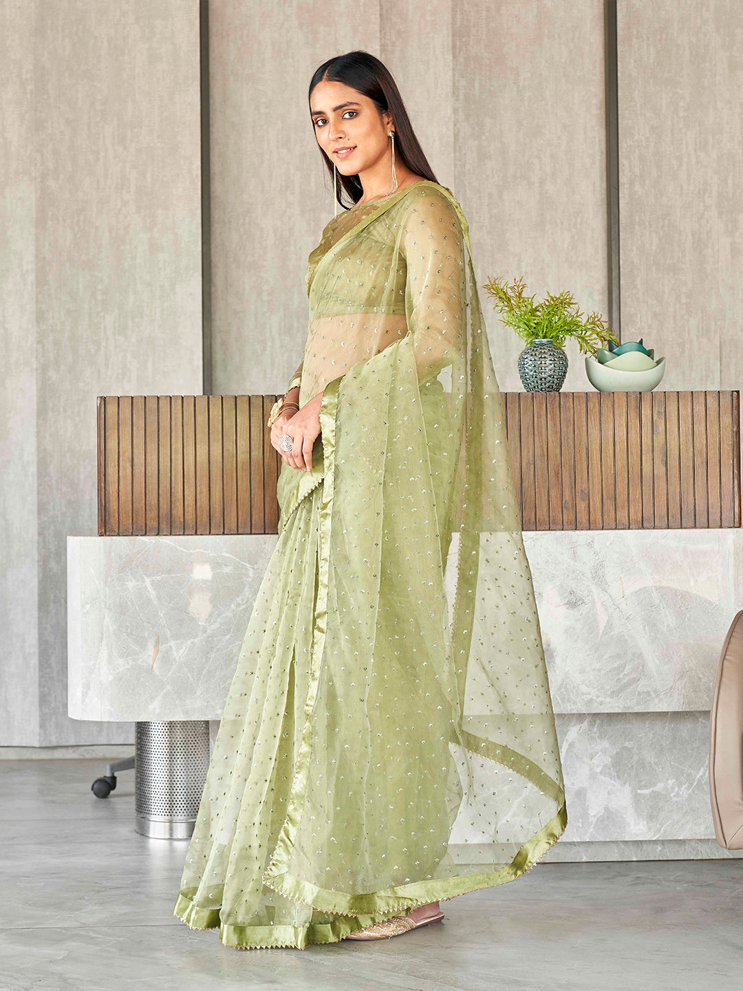 Tikhi Imli Sequinned Organza Saree | Swadesiicart